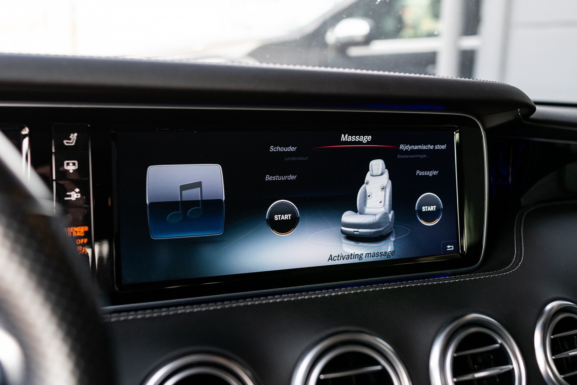 Mercedes-Benz S-Klasse Coupe 63 AMG 4-M Designo/Magic Sky/Burmester3D/Driverspack/Standkachel Aut7 . Foto 13