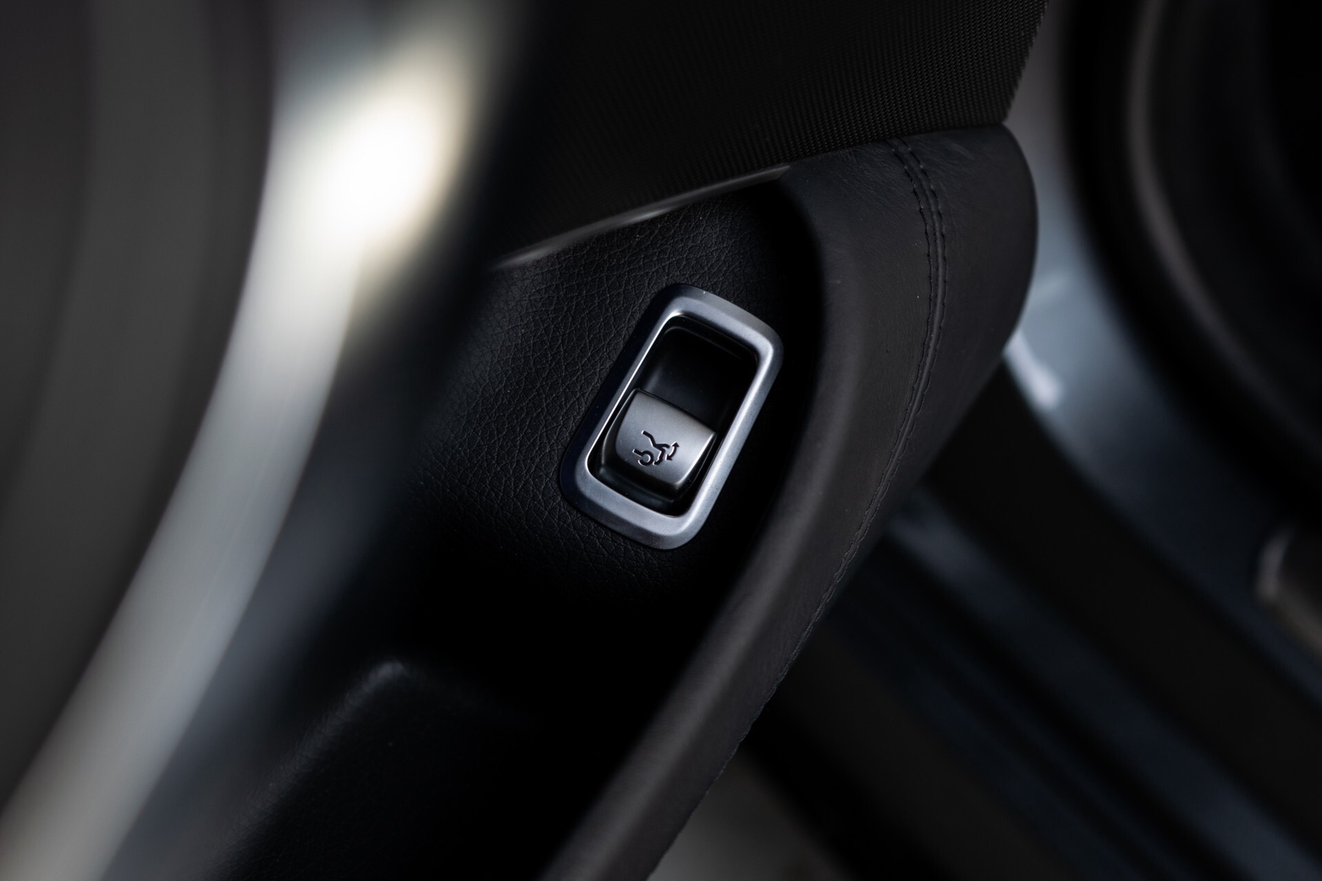 Mercedes-Benz S-Klasse Coupe 63 AMG 4-M Designo/Magic Sky/Burmester3D/Driverspack/Standkachel Aut7 . Foto 18