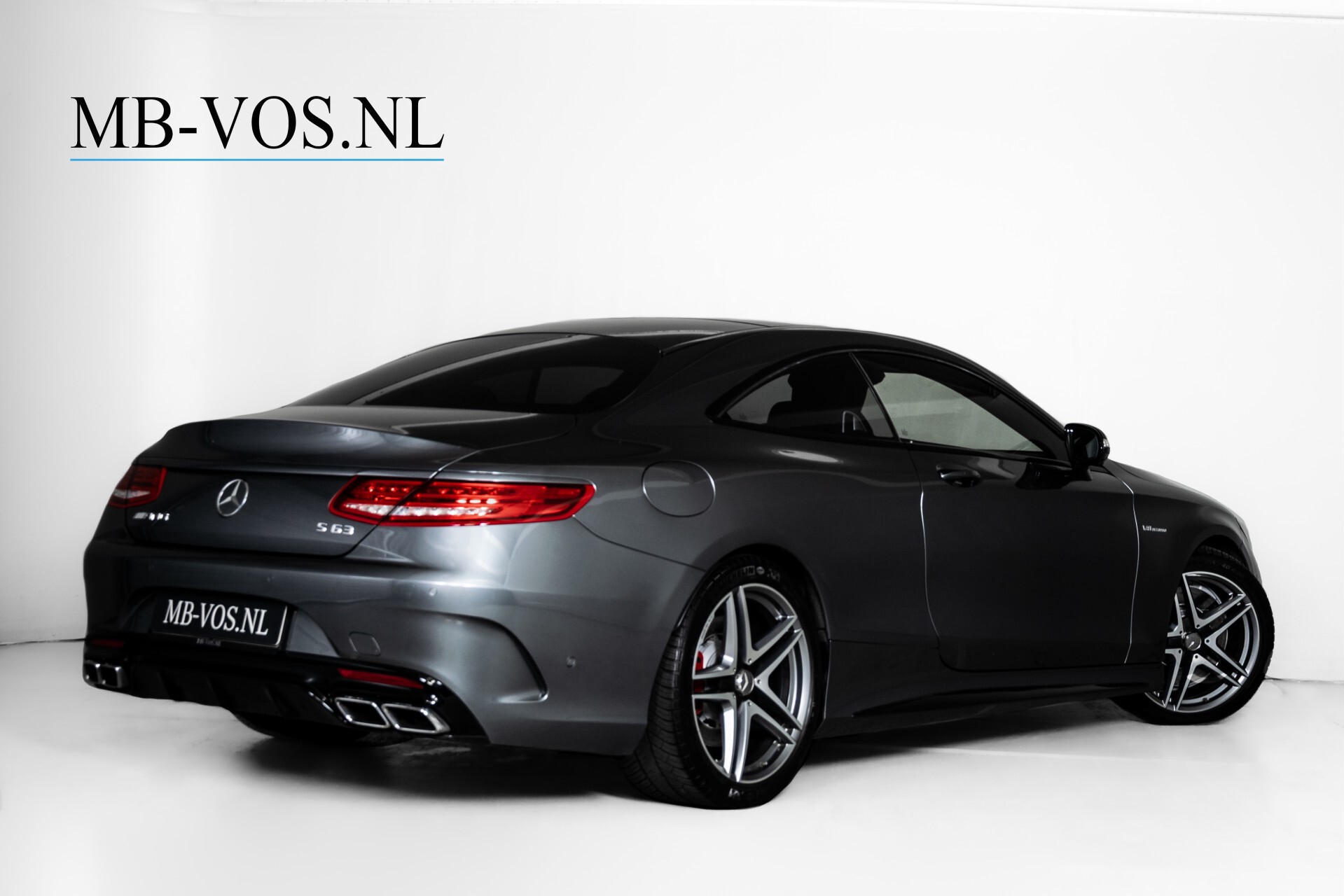Mercedes-Benz S-Klasse Coupe 63 AMG 4-M Designo/Magic Sky/Burmester3D/Driverspack/Standkachel Aut7 . Foto 2