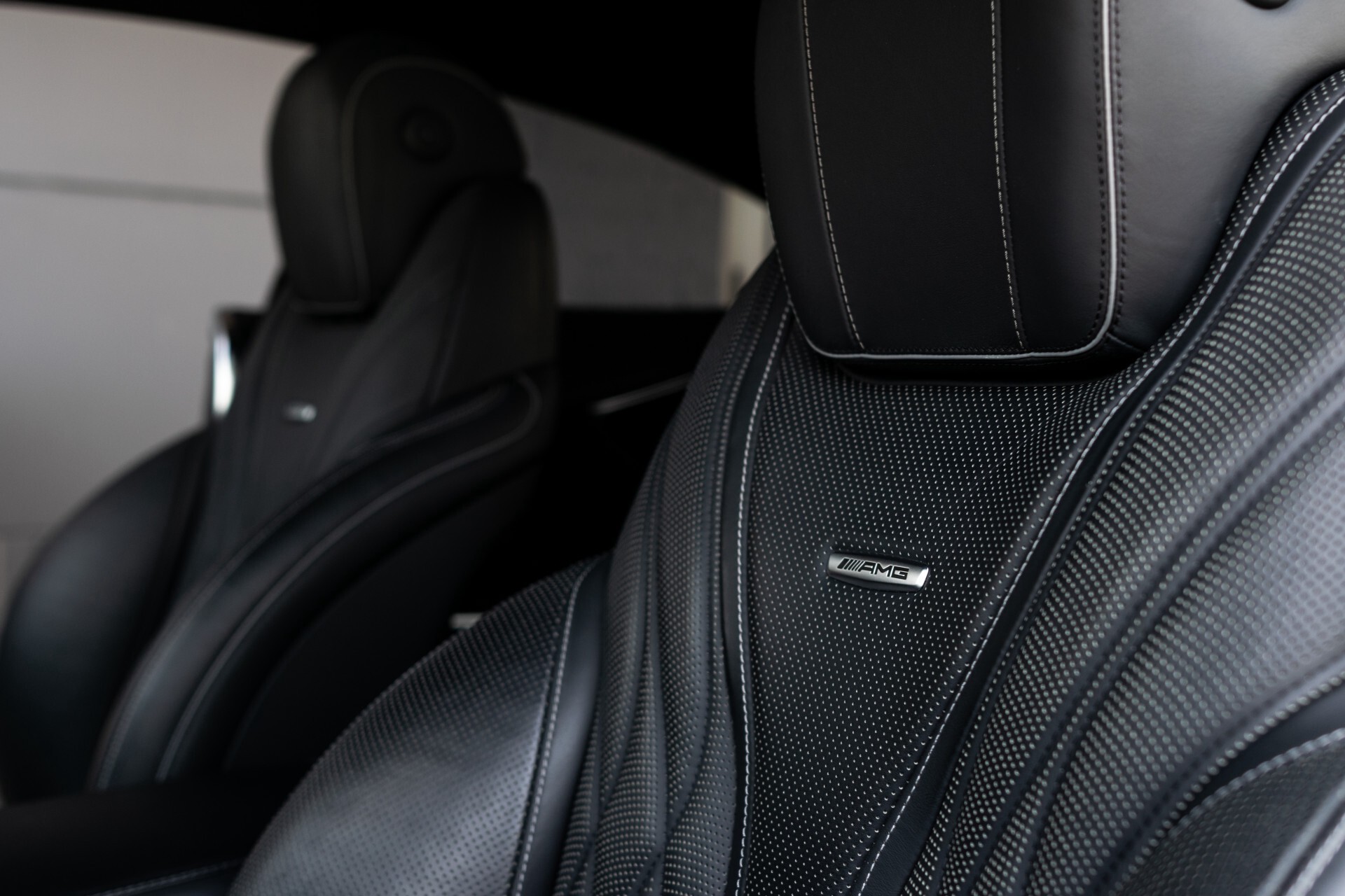 Mercedes-Benz S-Klasse Coupe 63 AMG 4-M Designo/Magic Sky/Burmester3D/Driverspack/Standkachel Aut7 . Foto 35