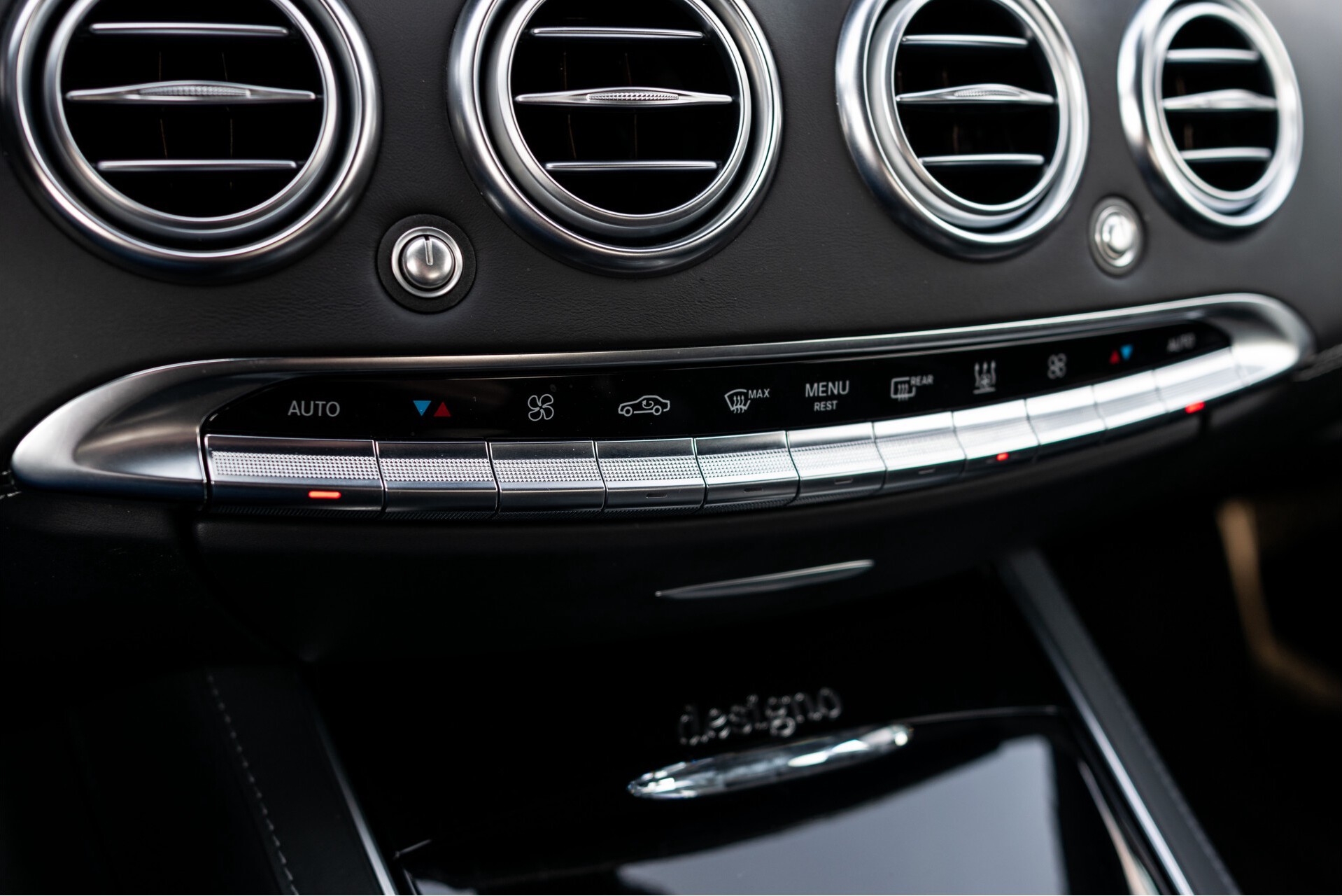 Mercedes-Benz S-Klasse Coupe 63 AMG 4-M Designo/Magic Sky/Burmester3D/Driverspack/Standkachel Aut7 . Foto 40