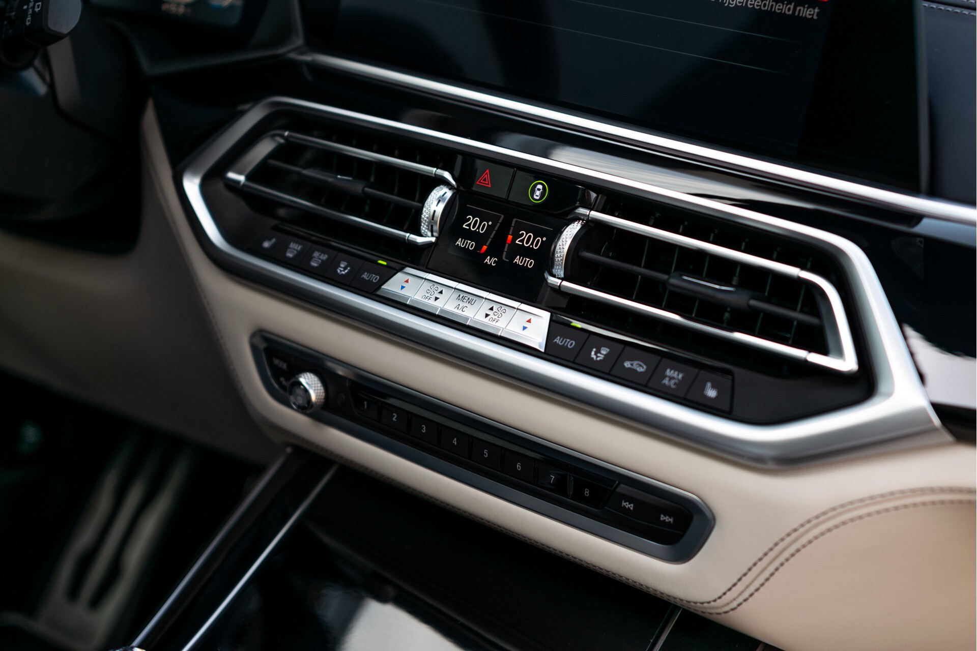 BMW X5 M50d Nieuwprijs €178118 B&W | Entertainment | Individual . Foto 29