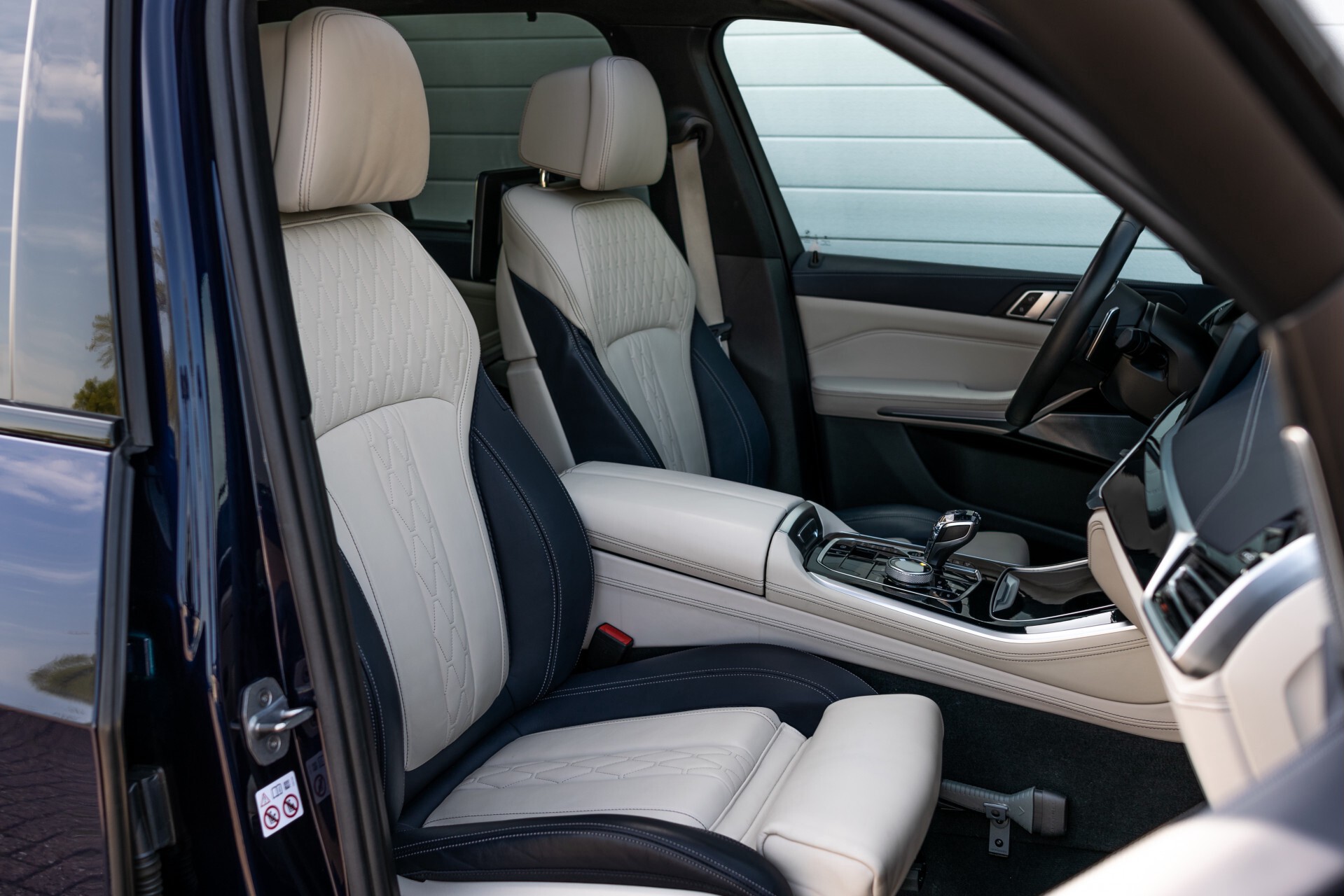 BMW X5 M50d Nieuwprijs €178118 B&W | Entertainment | Individual . Foto 3