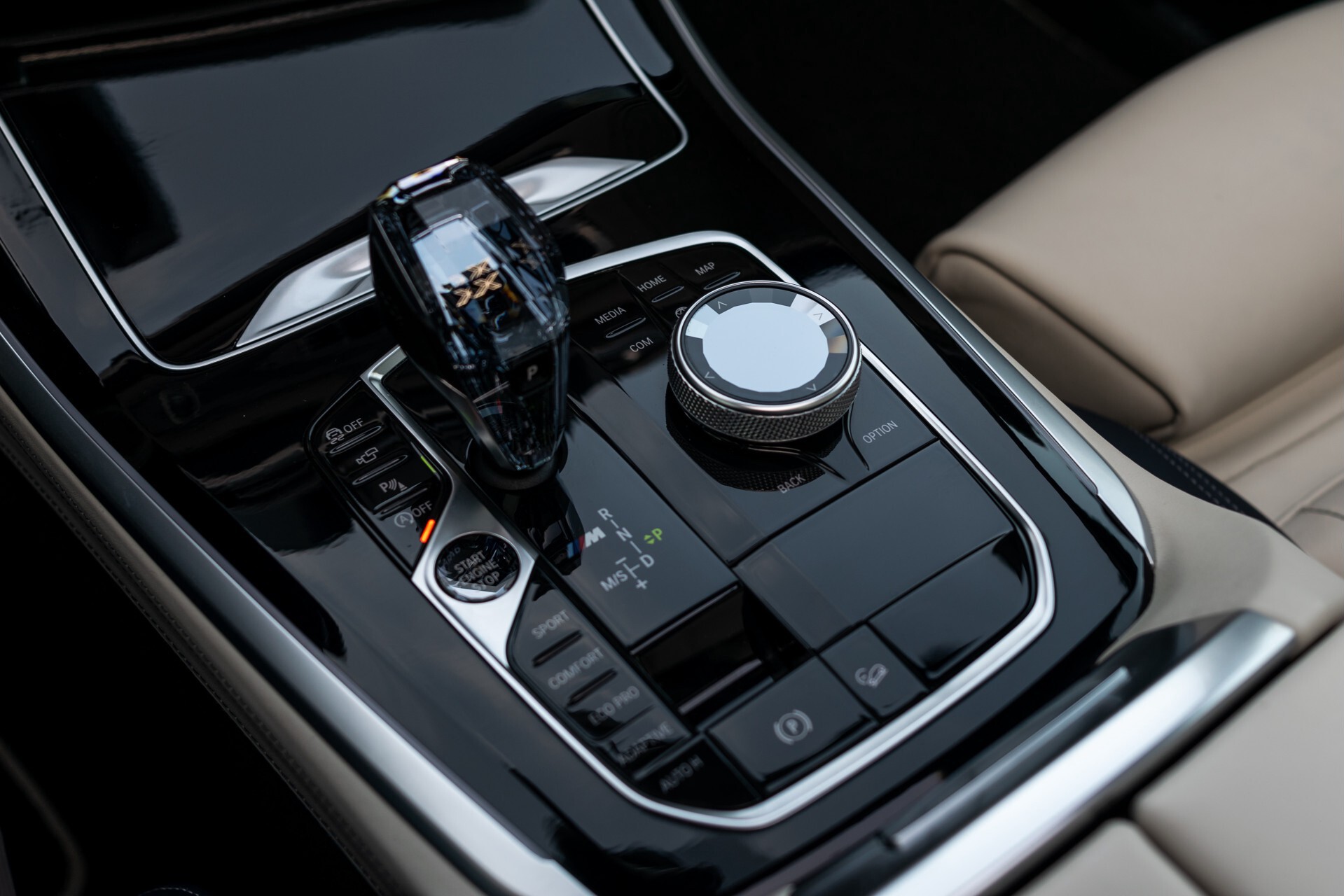 BMW X5 M50d Nieuwprijs €178118 B&W | Entertainment | Individual . Foto 41