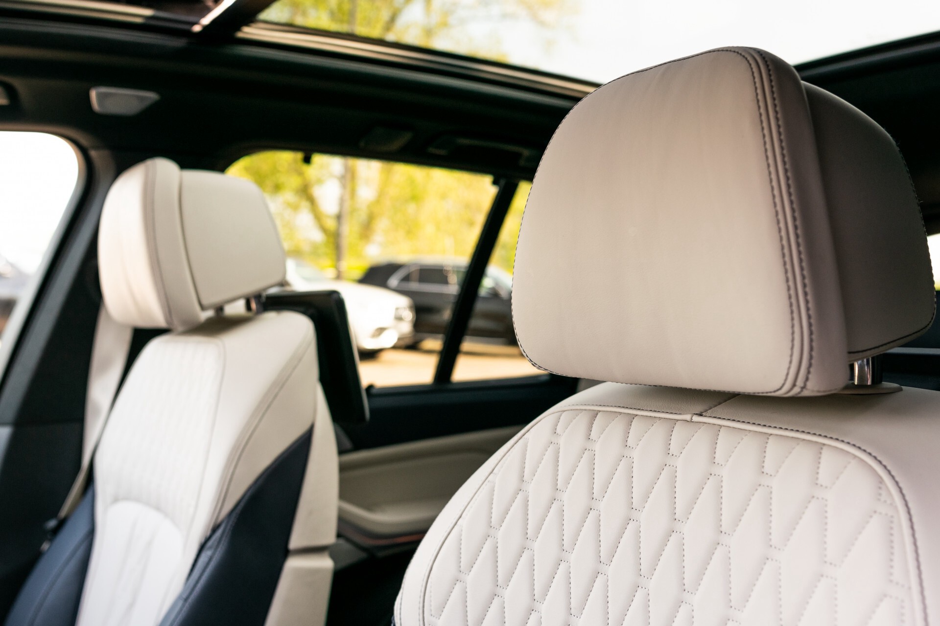 BMW X5 M50d Nieuwprijs €178118 B&W | Entertainment | Individual . Foto 47