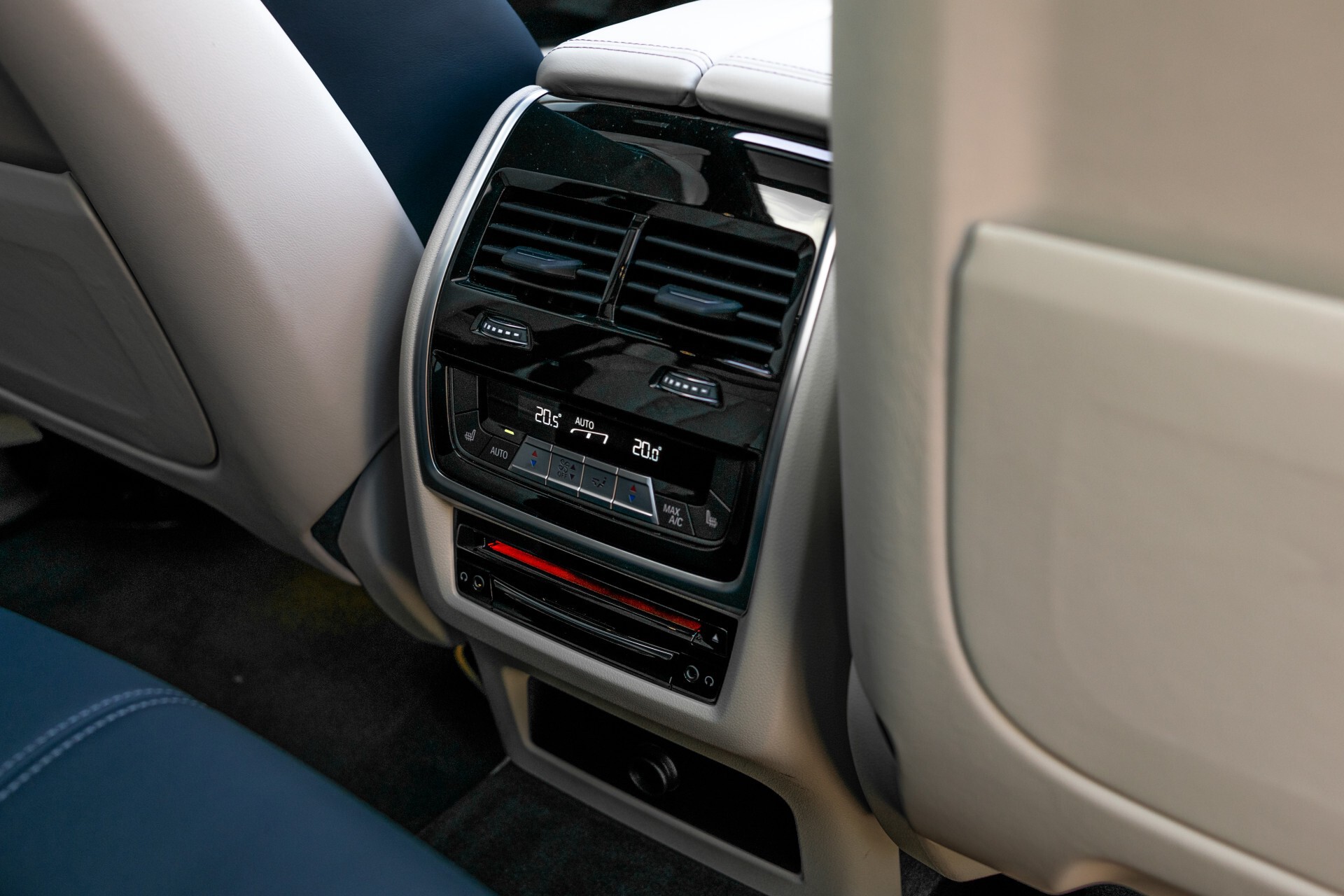 BMW X5 M50d Nieuwprijs €178118 B&W | Entertainment | Individual . Foto 48