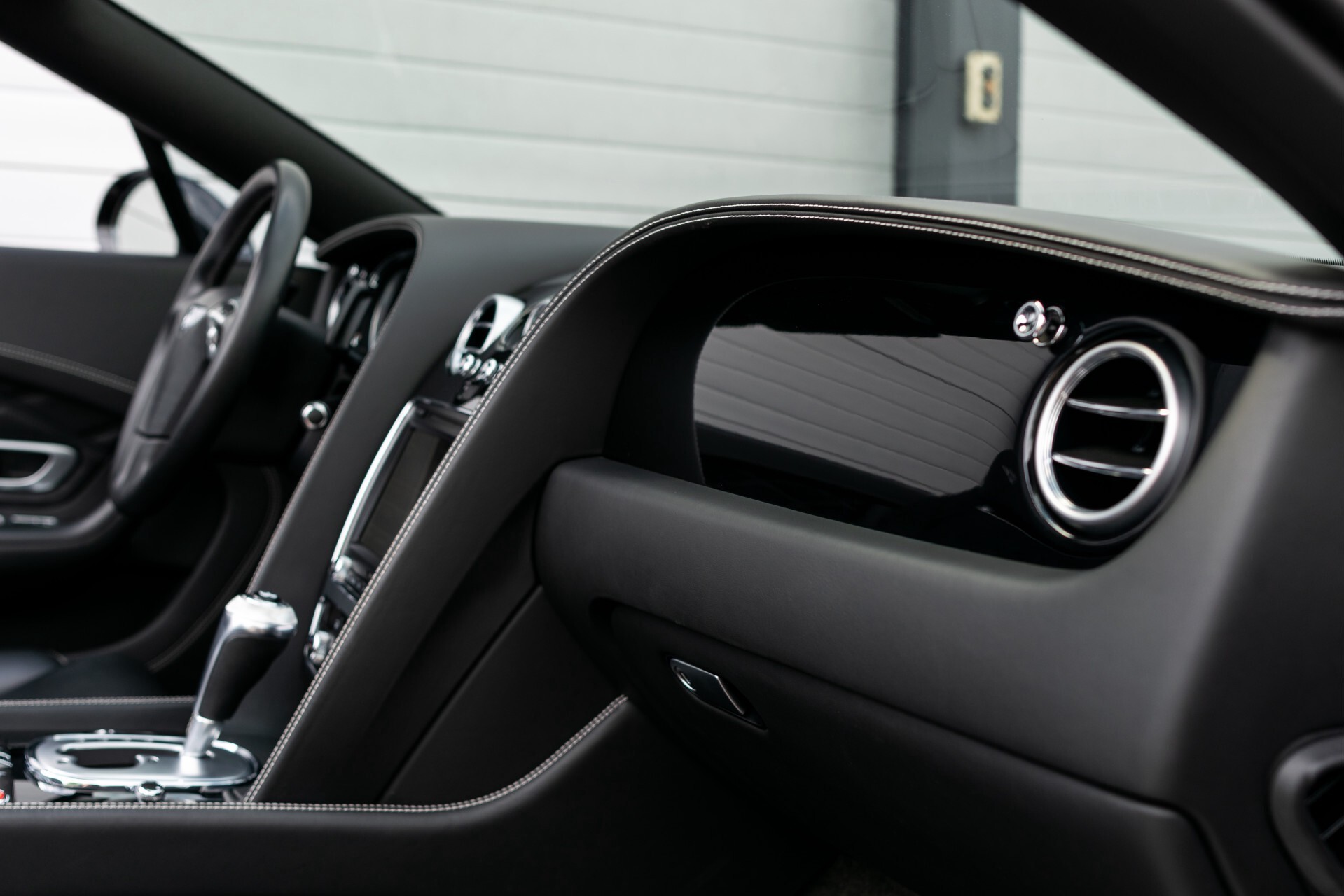 Bentley Continental GTC 4.0 V8 S Mulliner Aut8 . Foto 21