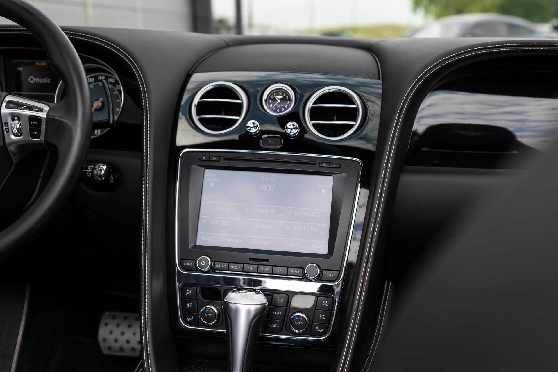 Bentley Continental GTC 4.0 V8 S Mulliner Aut8 . Foto 23