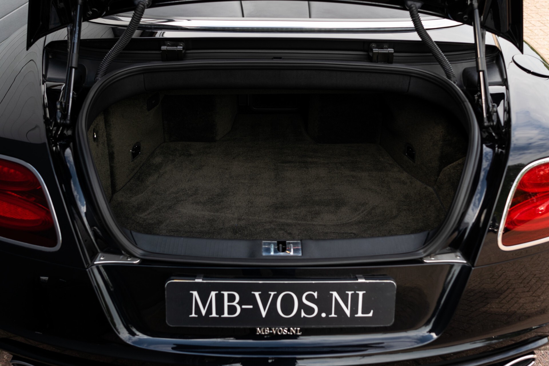 Bentley Continental GTC 4.0 V8 S Mulliner Aut8 . Foto 28