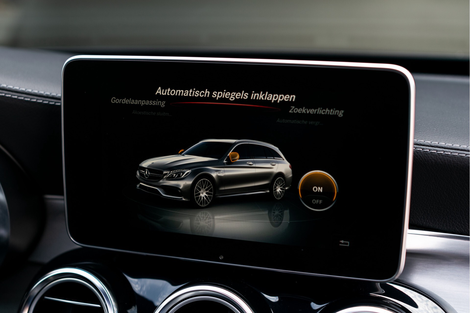 Mercedes-Benz C-Klasse Estate 63 AMG S Night | Panorama | Driverspack | Rij-assistentie | Keyless | Burmester | Memory Aut7 Foto 18