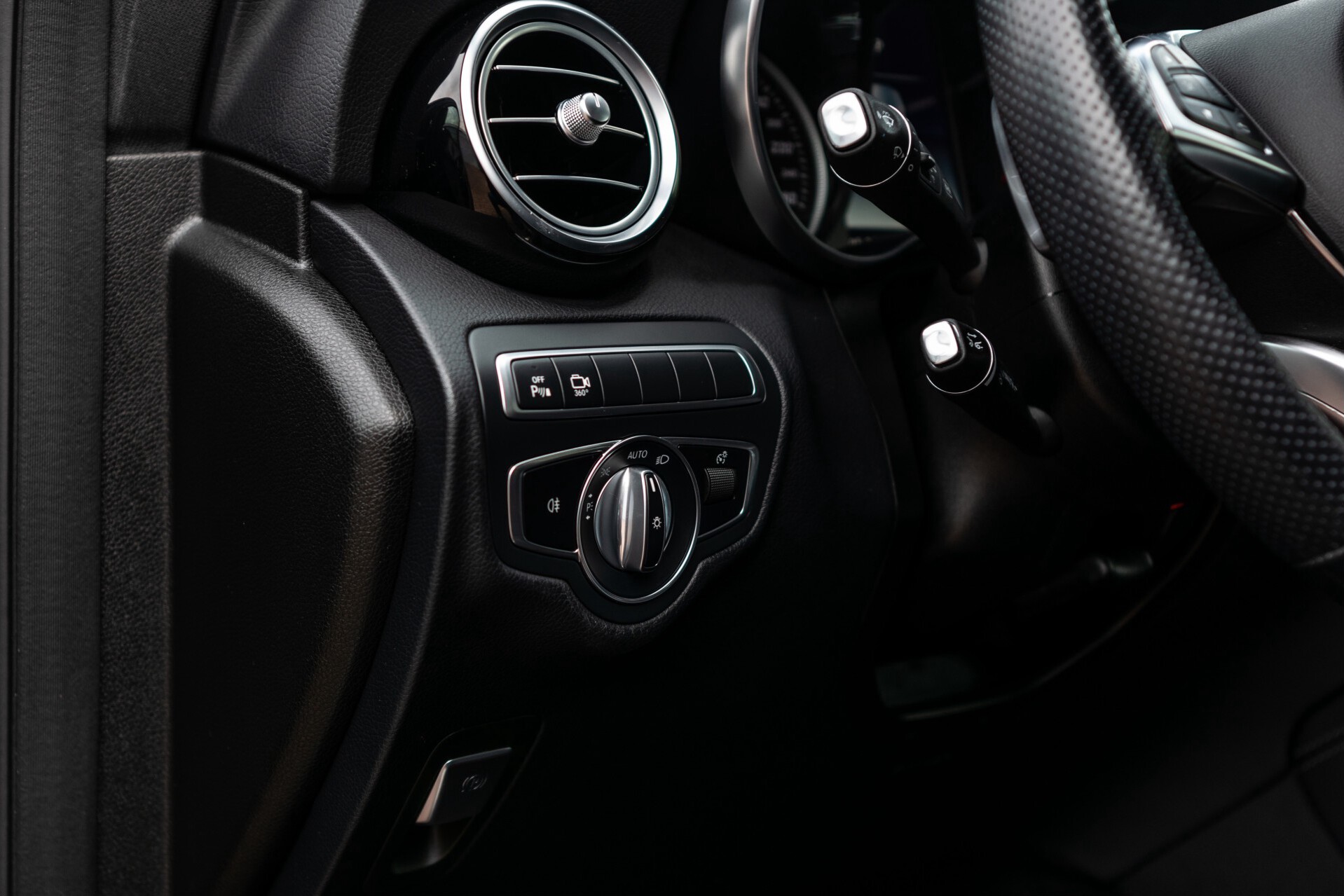 Mercedes-Benz GLC 250 4-M Distronic/360 camera/Auto-trekhaak/AMG Aut9 . Foto 16