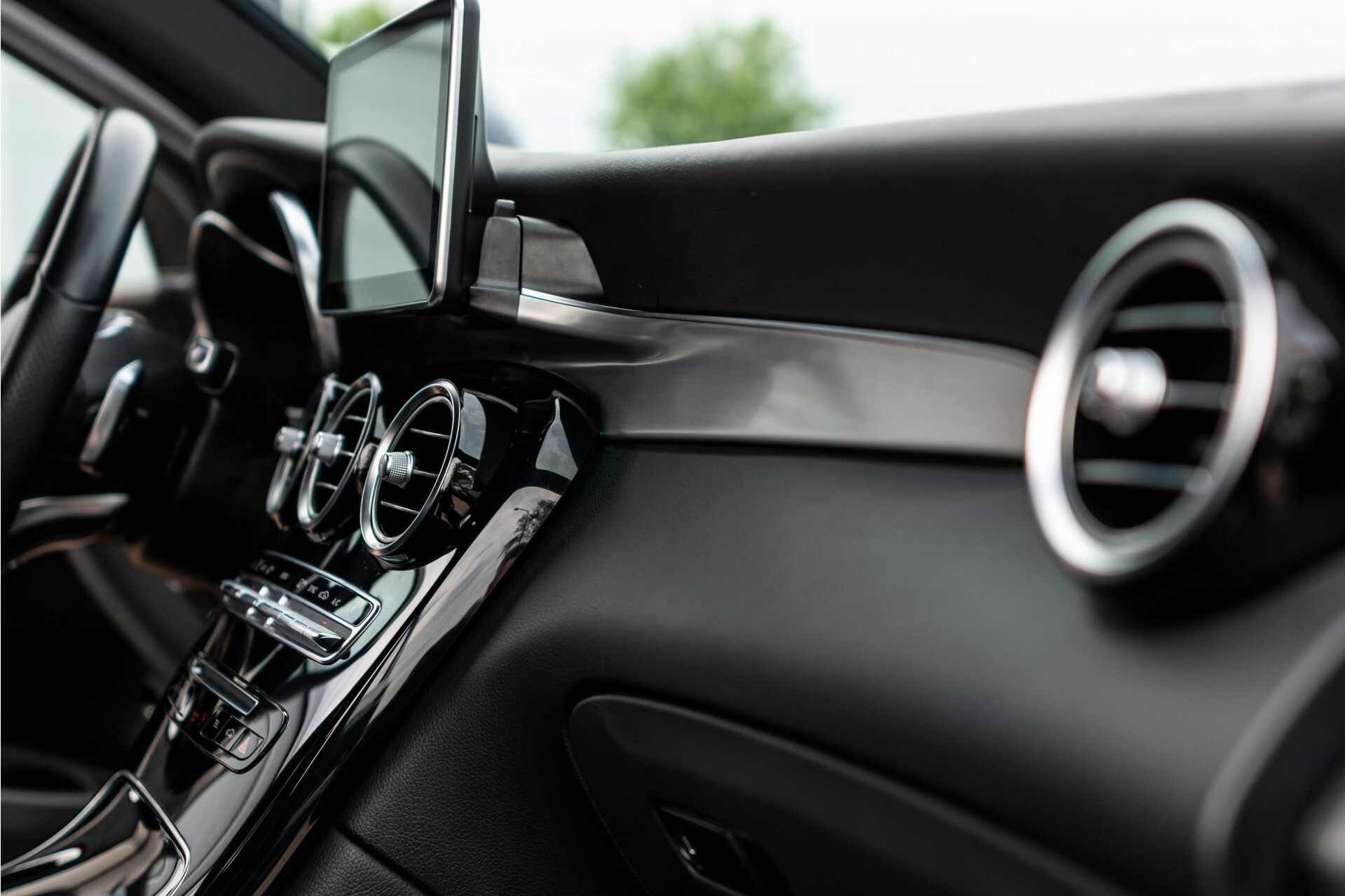 Mercedes-Benz GLC 250 4-M Distronic/360 camera/Auto-trekhaak/AMG Aut9 . Foto 22