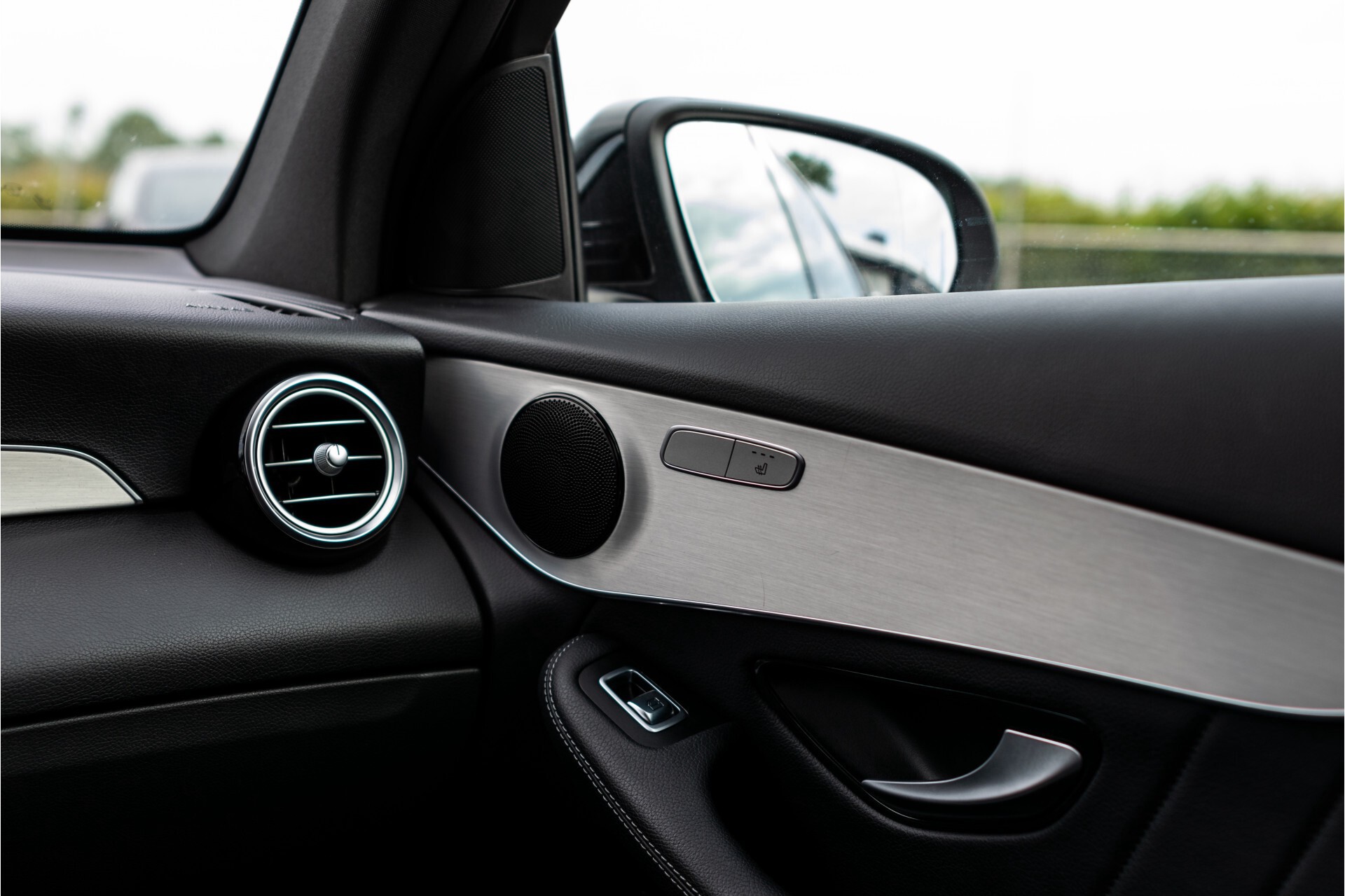 Mercedes-Benz GLC 250 4-M Distronic/360 camera/Auto-trekhaak/AMG Aut9 . Foto 24