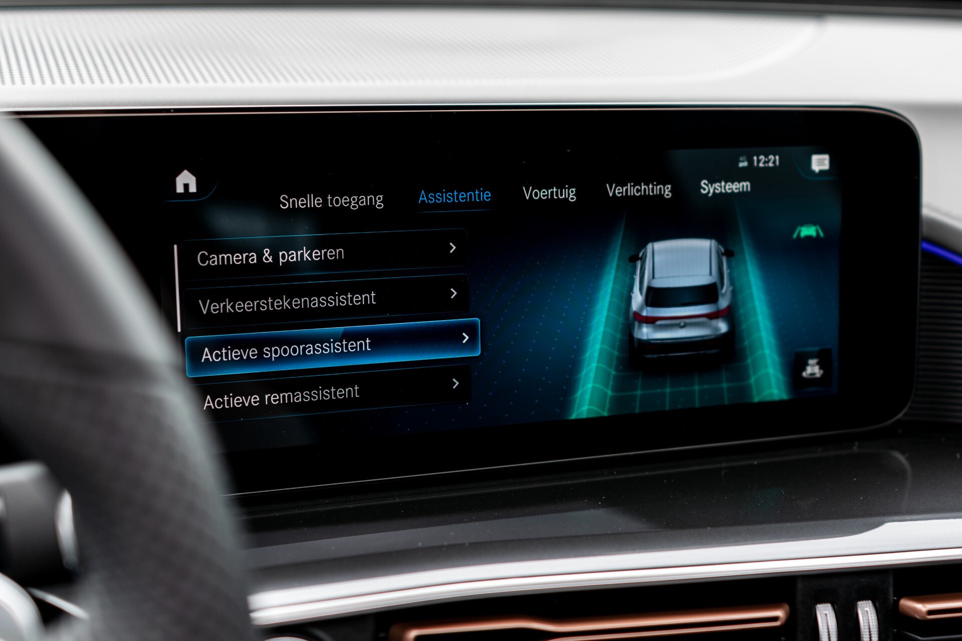 Mercedes-Benz EQC 400 4M AMG Rij-assistentie | Schuifdak | Burmester | 21"AMG | Treeplanken Foto 18