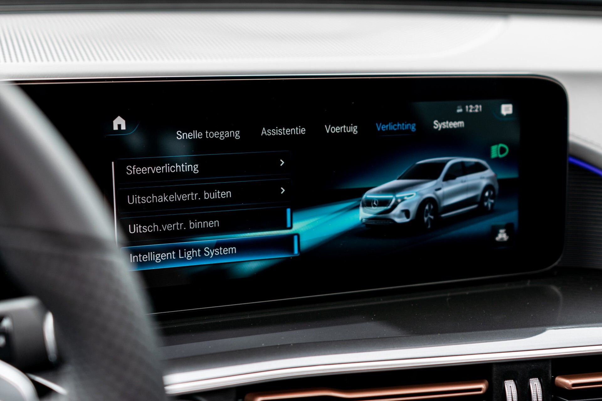 Mercedes-Benz EQC 400 4M AMG Rij-assistentie | Schuifdak | Burmester | 21"AMG | Treeplanken Foto 26