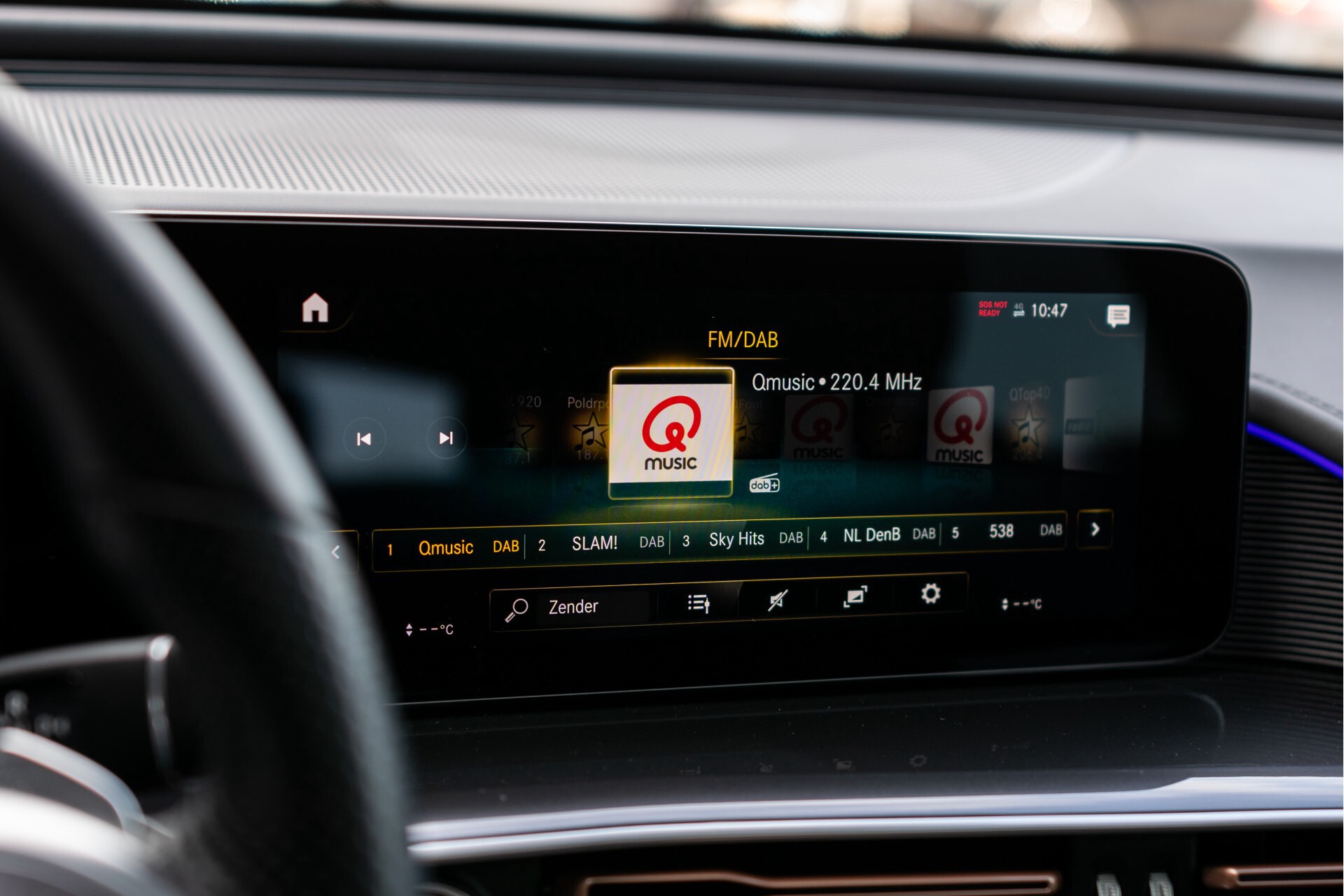 Mercedes-Benz EQC 400 4M AMG Rij-assistentie | Schuifdak | Burmester | 21"AMG | Keyless-Go Foto 11