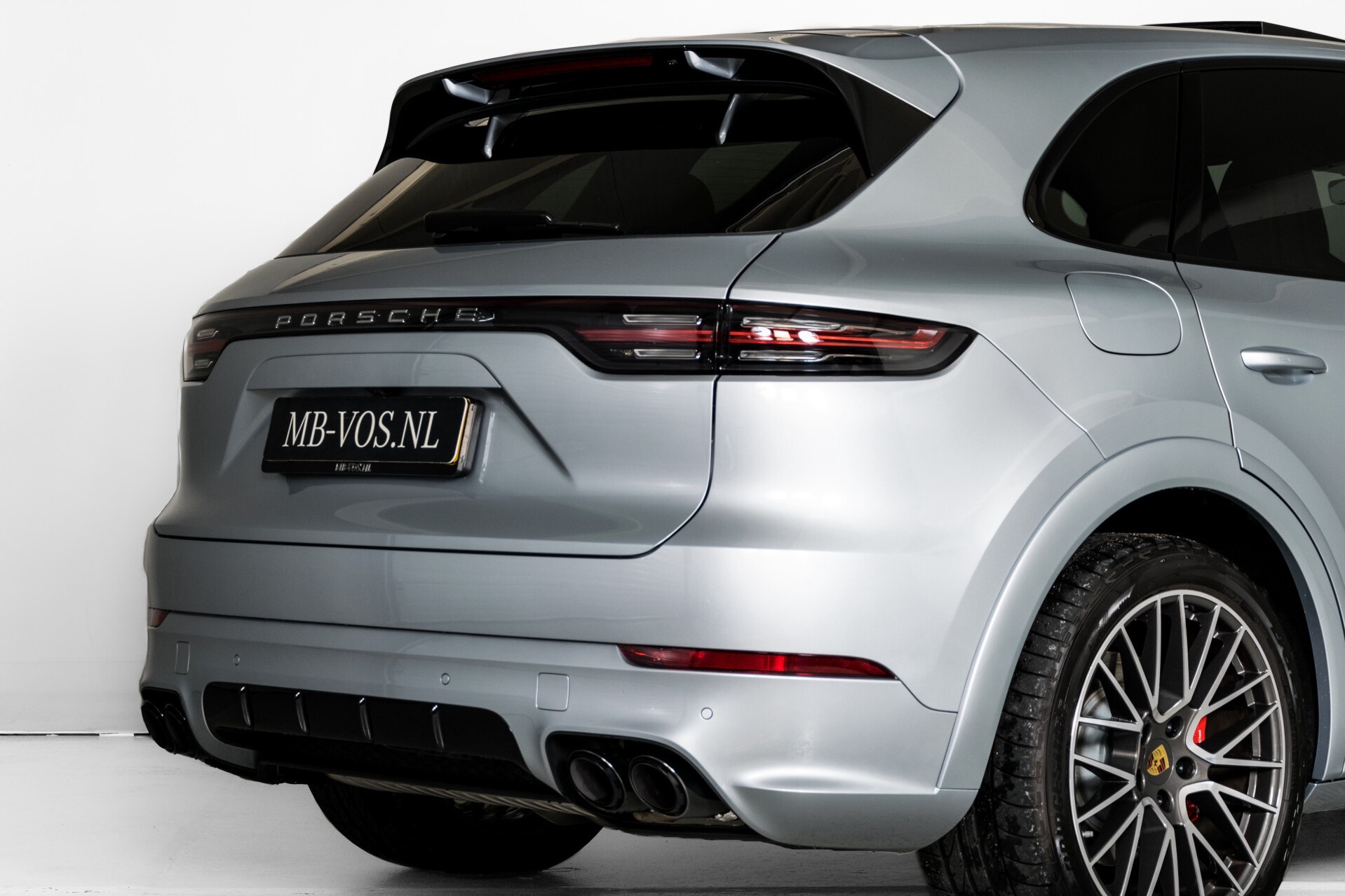 Porsche Cayenne 3.0 E-Hybrid Sport Design Luchtvering/Adaptive Cruise/Keyless/Panorama/Adaptieve stoelen Aut8 Foto 56
