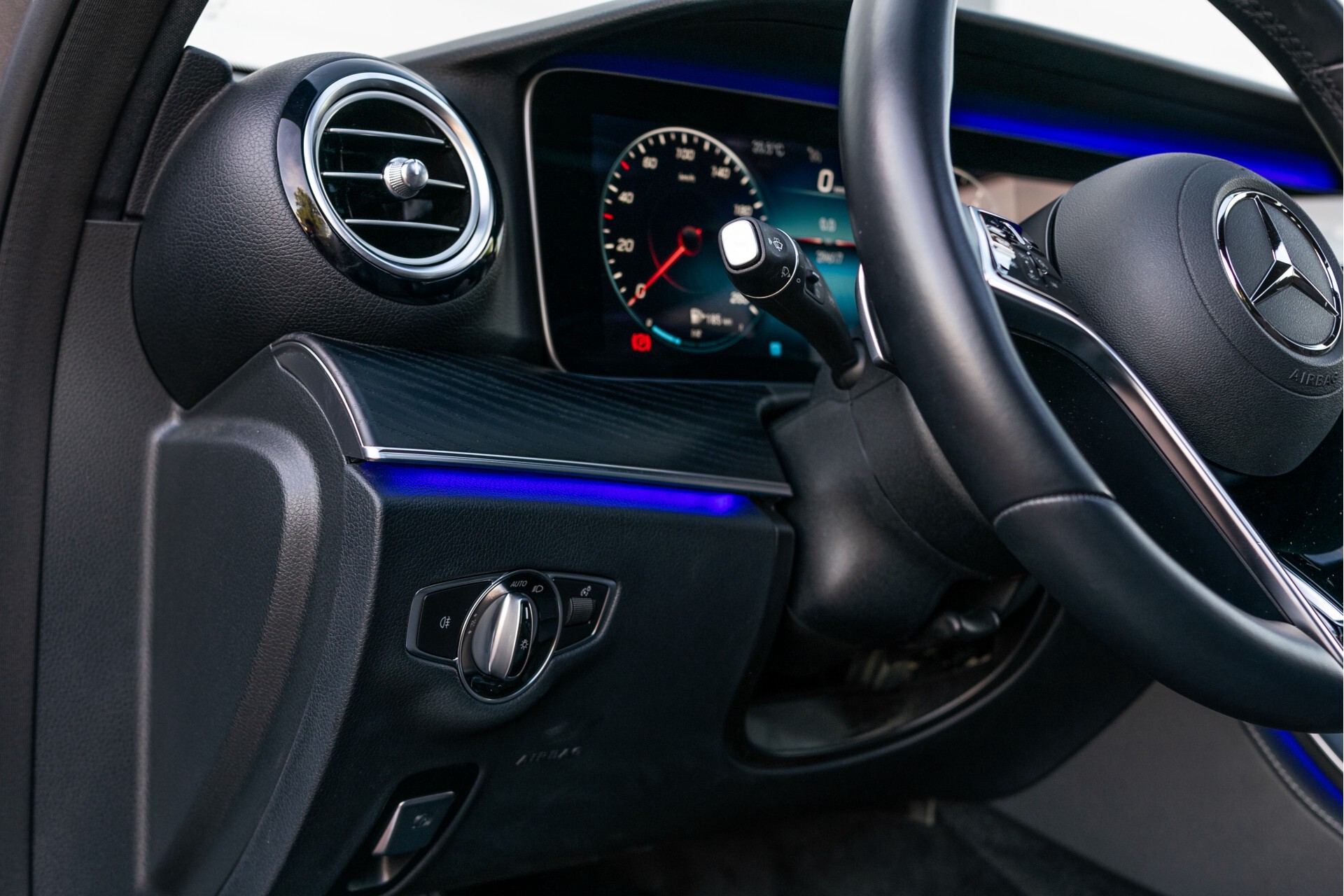 Mercedes-Benz E-Klasse Estate All-Terrain 200 4-M NIEUW MODEL | Luchtvering | MBUX | Widescreen | Schuifdak | Camera Aut9 Foto 15