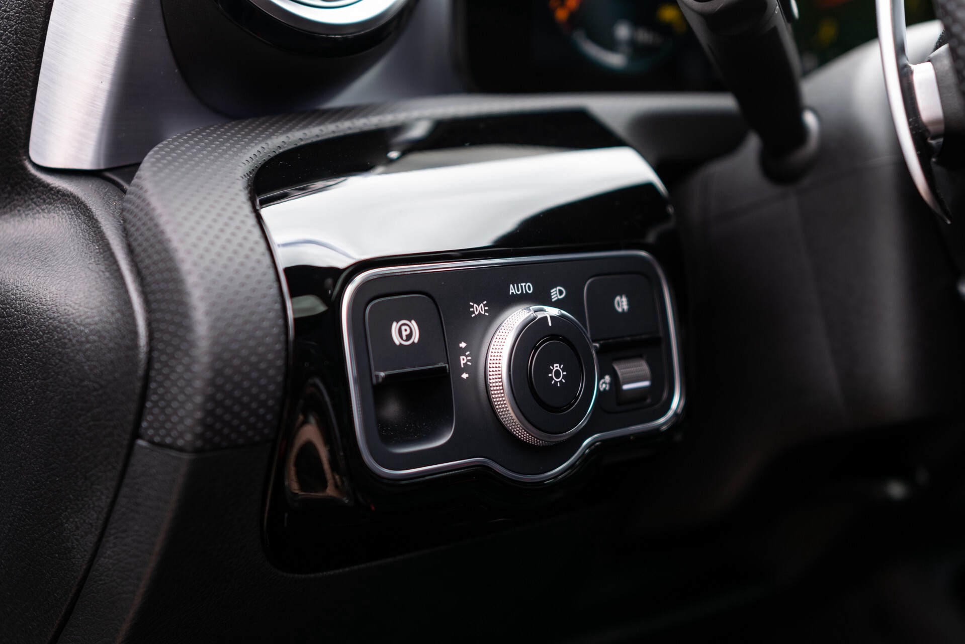 Mercedes-Benz A-Klasse A35 AMG 4M Performancestoelen | Aerodynamicapakket | 19" | Burmester | Night Foto 32