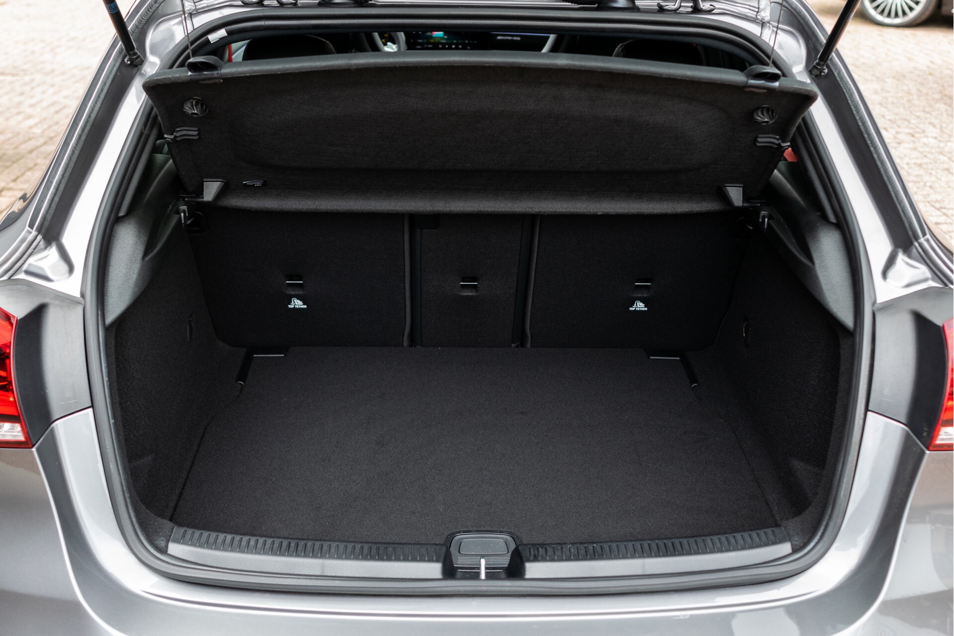 Mercedes-Benz A-Klasse A35 AMG 4M Performancestoelen | Aerodynamicapakket | 19" | Burmester | Night Foto 36