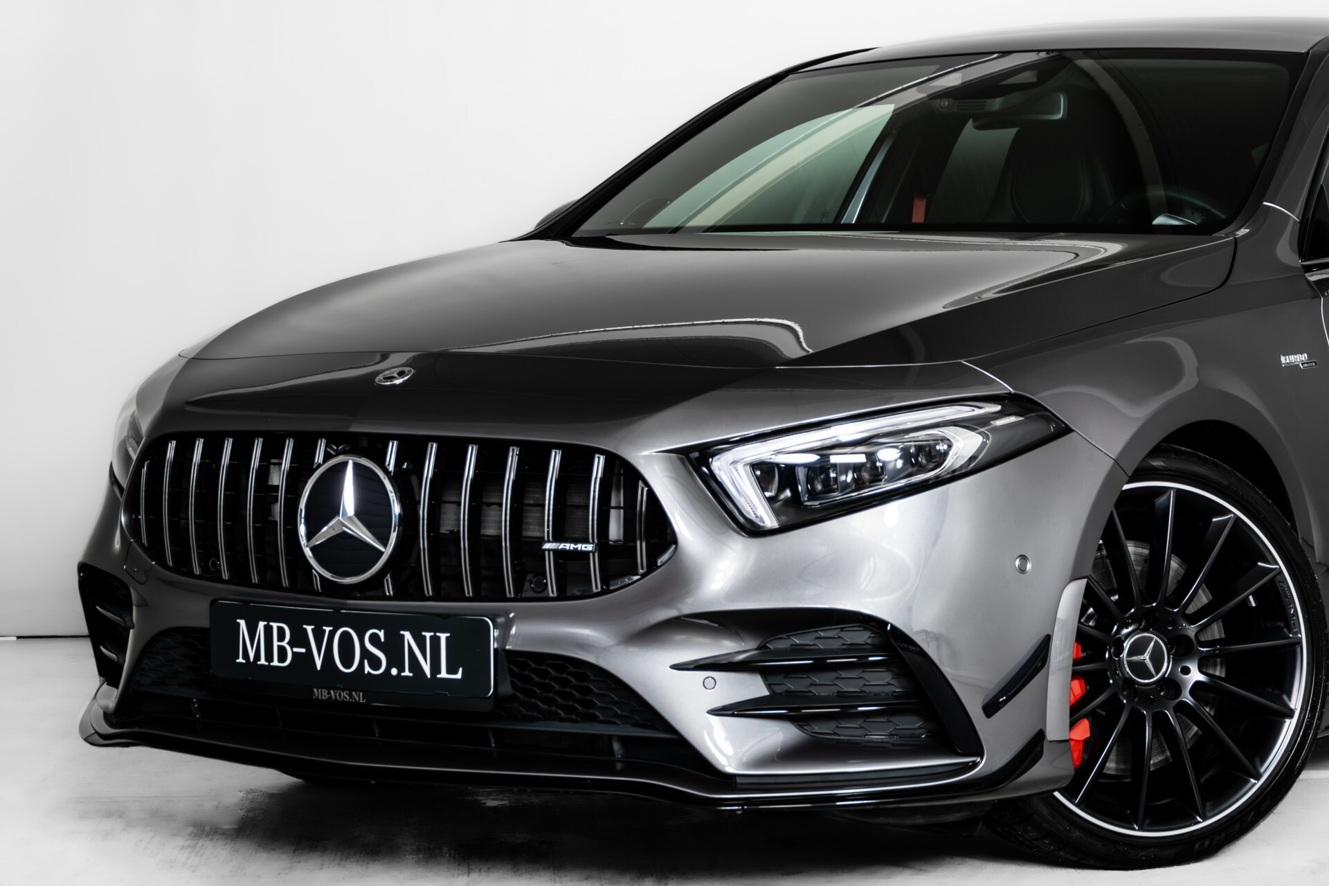 Mercedes-Benz A-Klasse A35 AMG 4M Performancestoelen | Aerodynamicapakket | 19" | Burmester | Night Foto 40