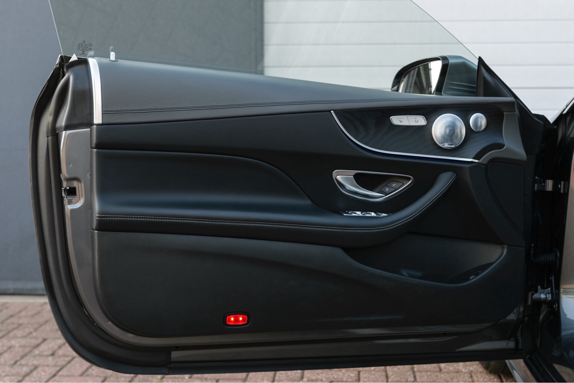 Mercedes-Benz E-Klasse Coupé 200 AMG Designo | Panorama | HUD | Burmester | 20" | NL Auto Aut9 Foto 10