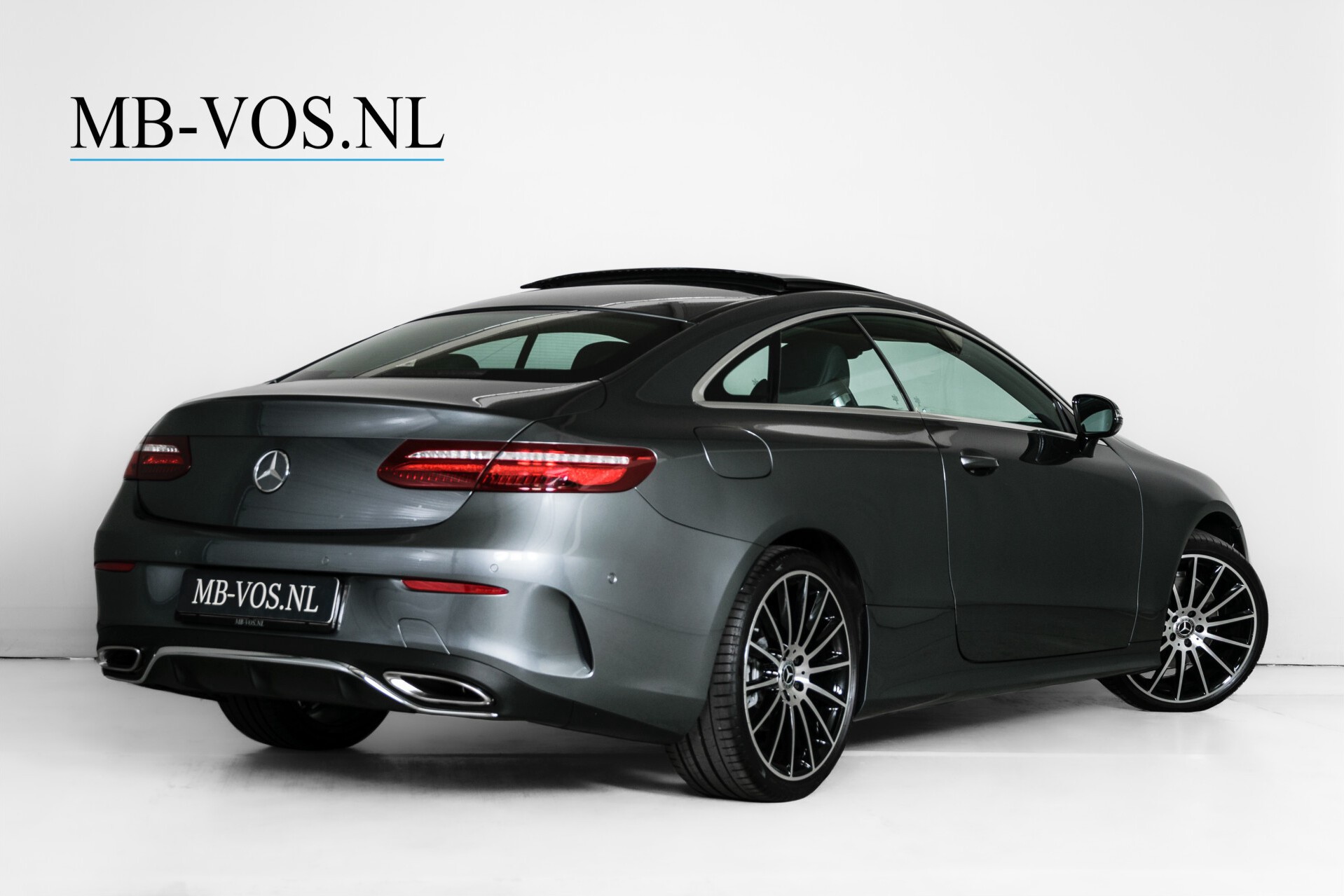 Mercedes-Benz E-Klasse Coupé 200 AMG Designo | Panorama | HUD | Burmester | 20" | NL Auto Aut9 Foto 2