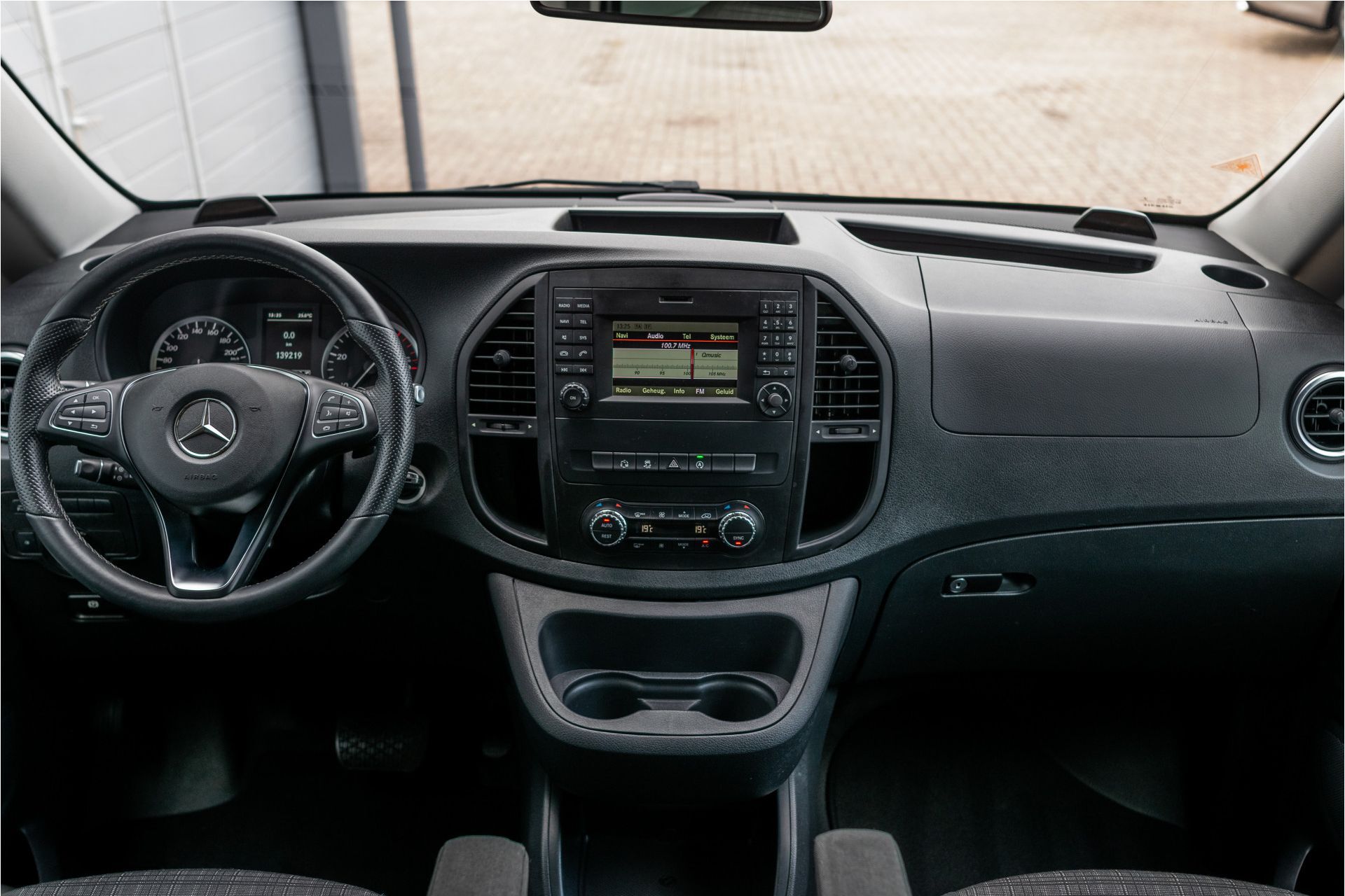 Mercedes-Benz Vito 116 BlueTec Lang Comfort DC FULL OPTIONS Aut7 Foto 5