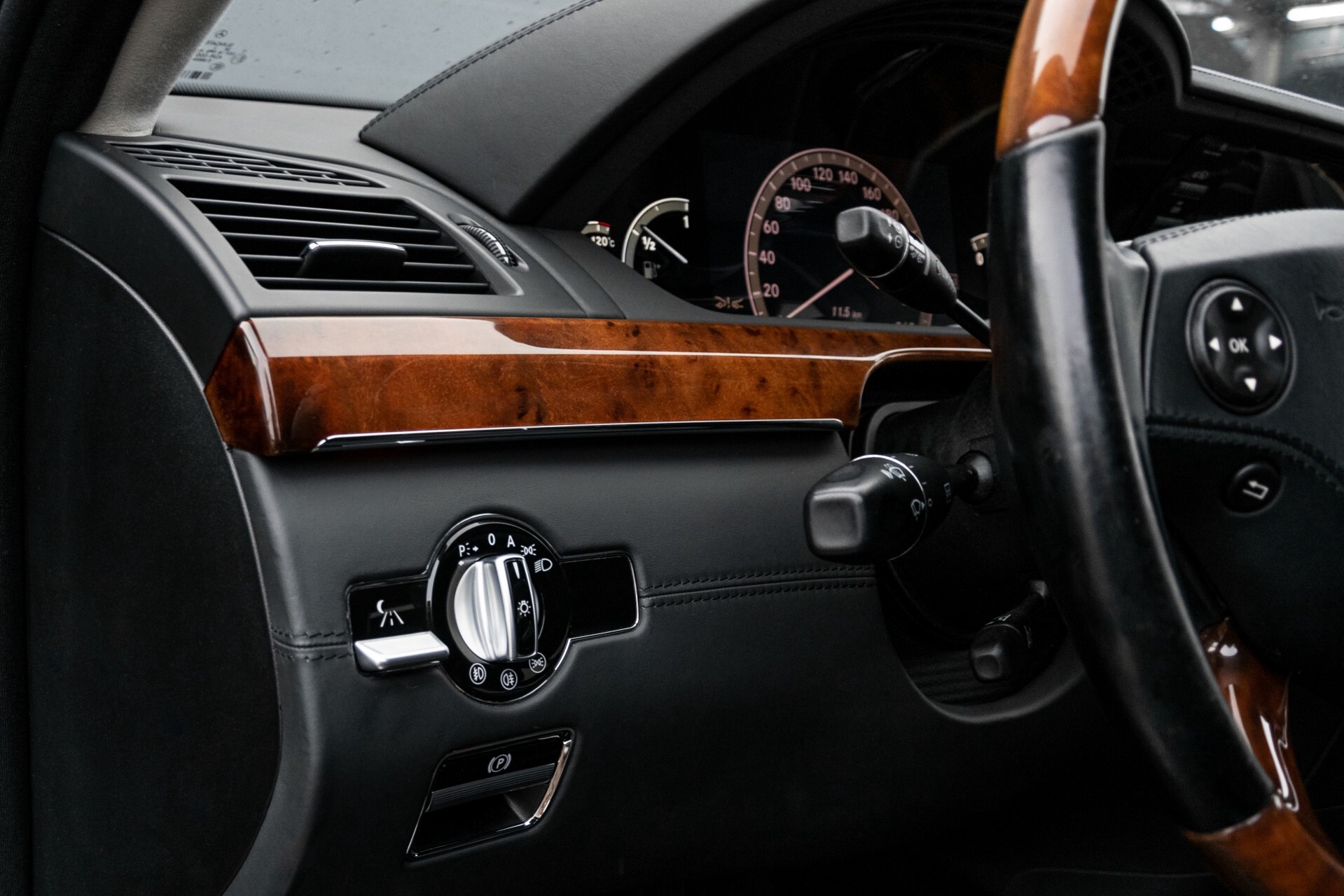 Mercedes-Benz S-Klasse 600 Lang 65 AMG Bi-Turbo Prestige Plus Aut5 . Foto 31