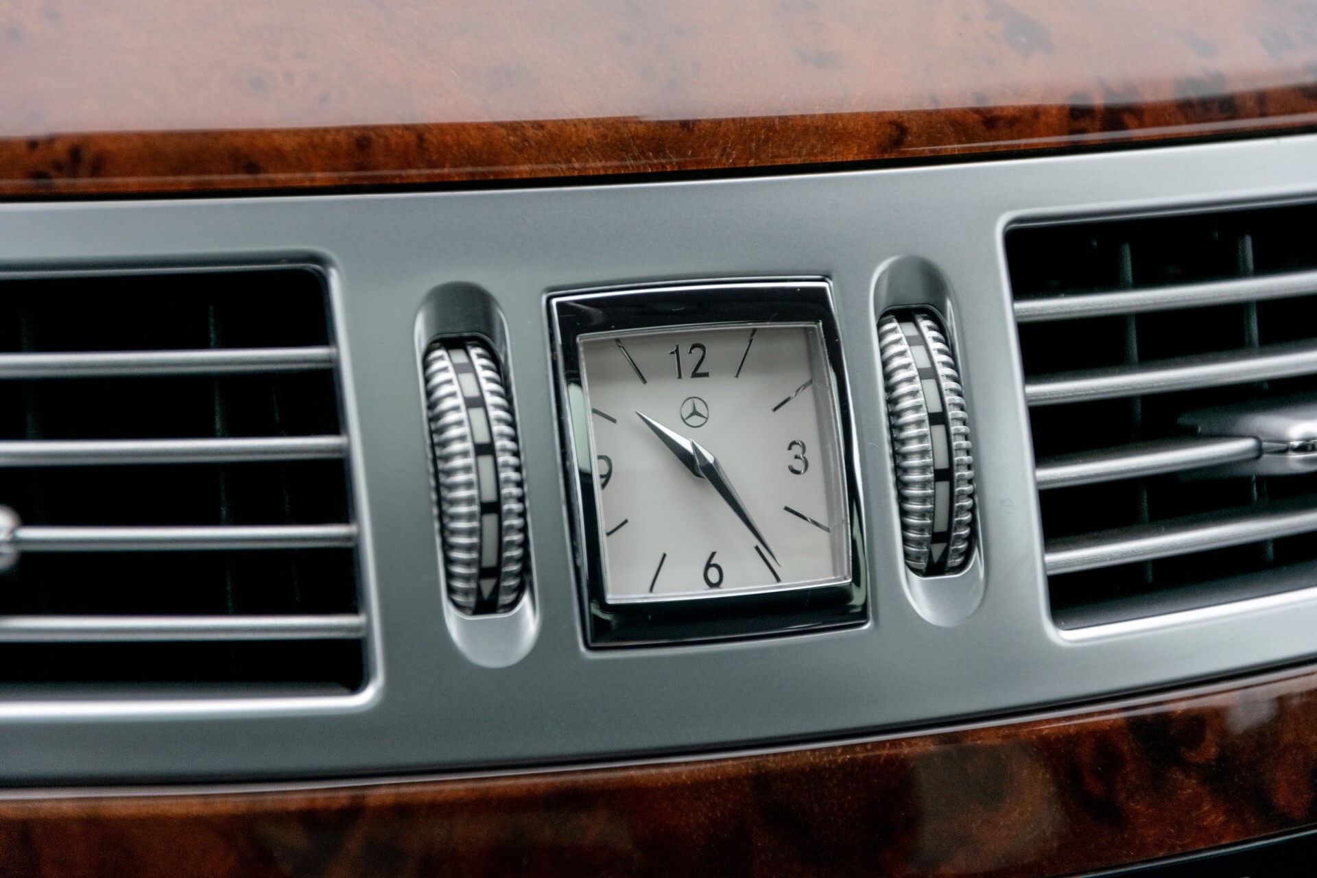 Mercedes-Benz S-Klasse 600 Lang 65 AMG Bi-Turbo Prestige Plus Aut5 . Foto 35