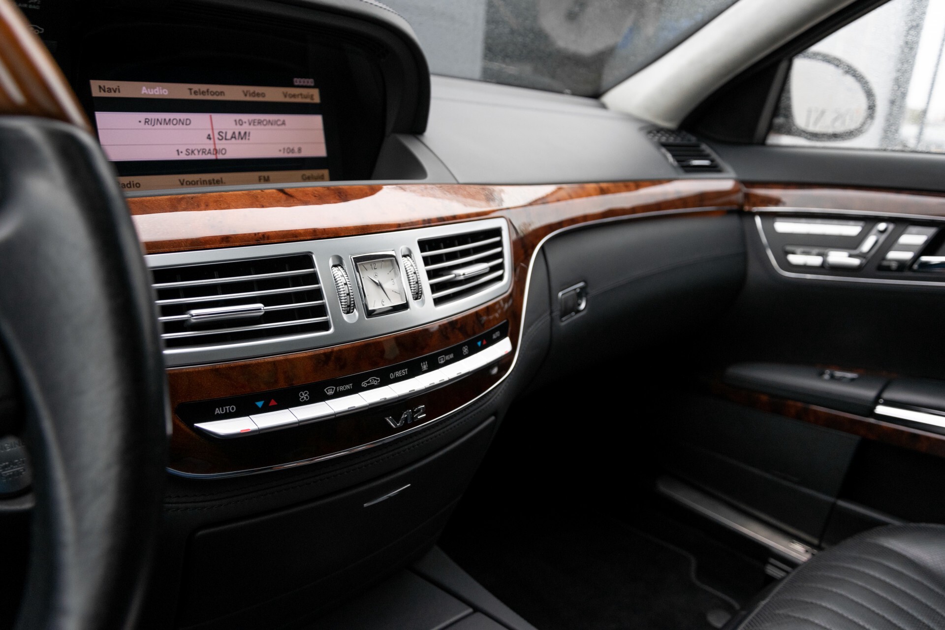 Mercedes-Benz S-Klasse 600 Lang 65 AMG Bi-Turbo Prestige Plus Aut5 . Foto 45