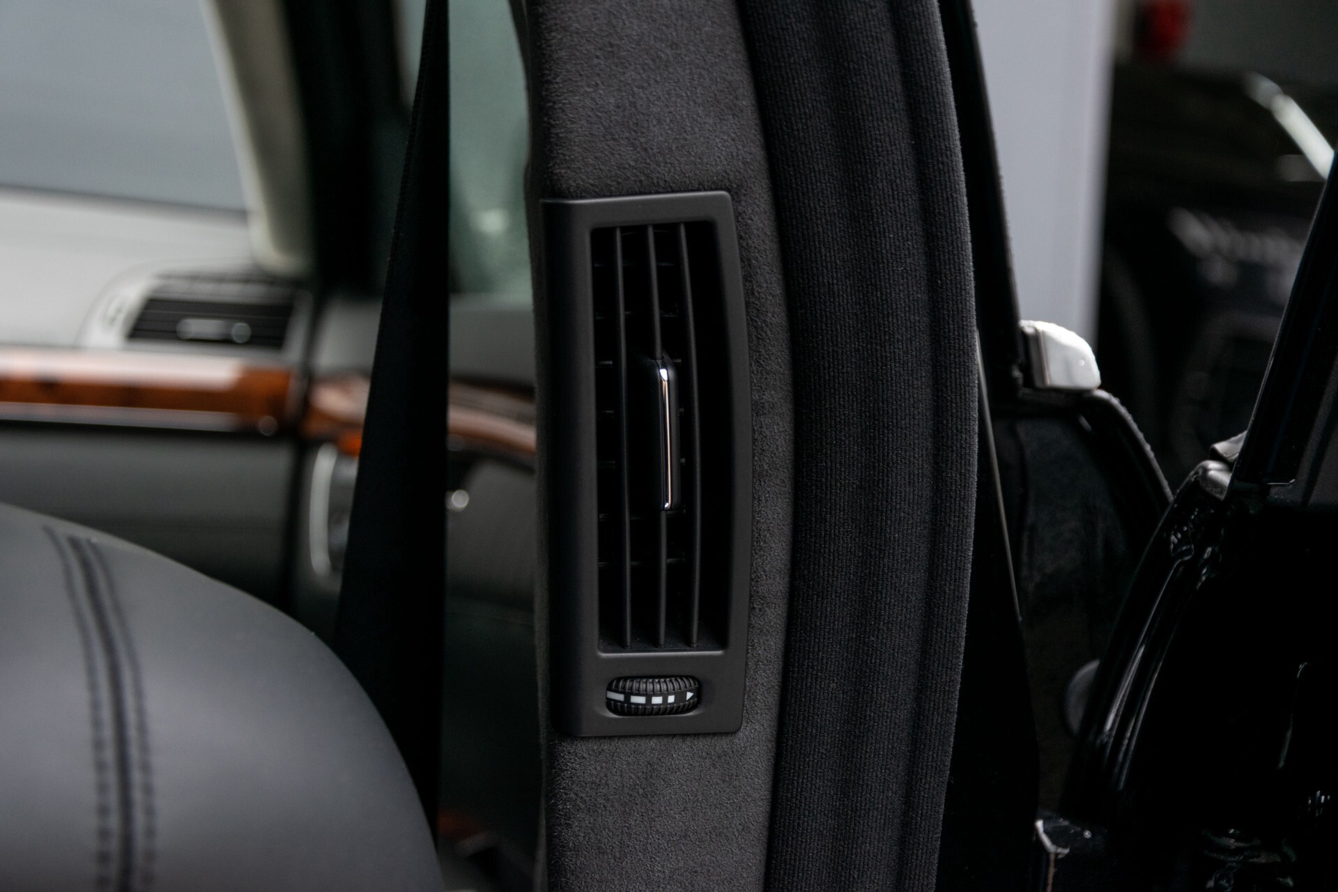 Mercedes-Benz S-Klasse 600 Lang 65 AMG Bi-Turbo Prestige Plus Aut5 . Foto 50