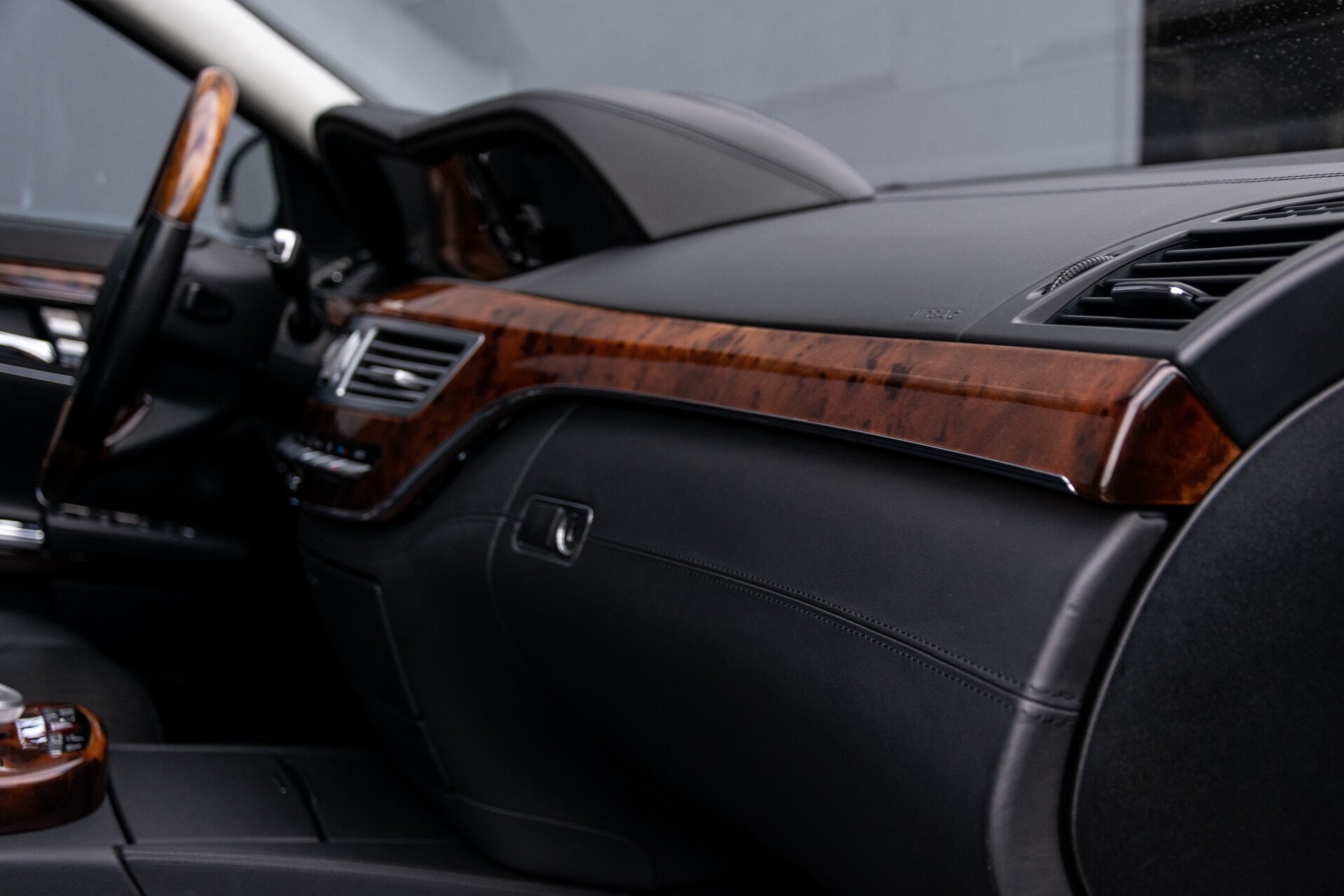 Mercedes-Benz S-Klasse 600 Lang 65 AMG Bi-Turbo Prestige Plus Aut5 . Foto 52