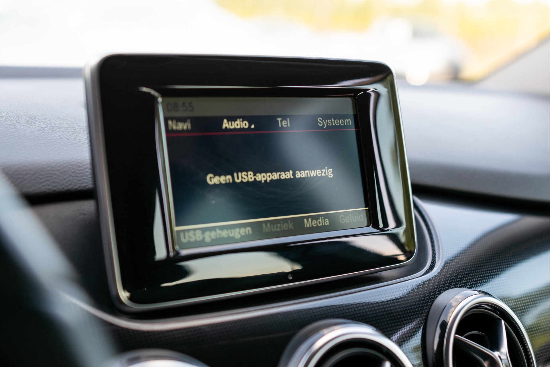 Mercedes-Benz B-Klasse 200 Style | Auto trekhaak | Bi-xenon | Camera | PTS | ECC | Verwarmde Stoelen | Aut7 Foto 11