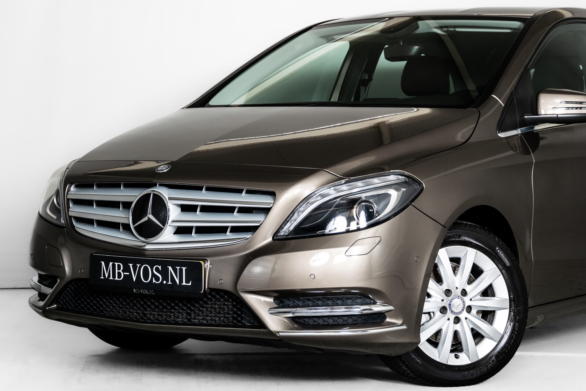 Mercedes-Benz B-Klasse 200 Style | Auto trekhaak | Bi-xenon | Camera | PTS | ECC | Verwarmde Stoelen | Aut7 Foto 21