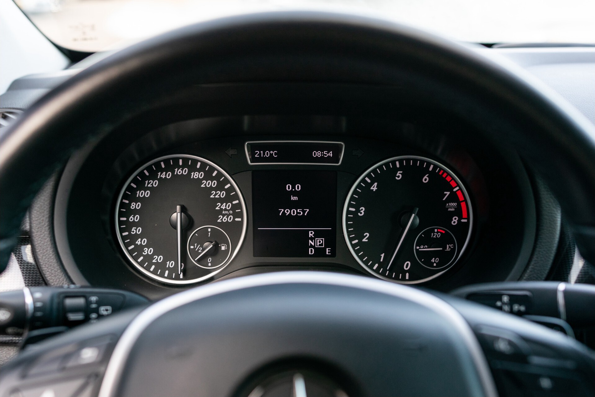 Mercedes-Benz B-Klasse 200 Style | Auto trekhaak | Bi-xenon | Camera | PTS | ECC | Verwarmde Stoelen | Aut7 Foto 8