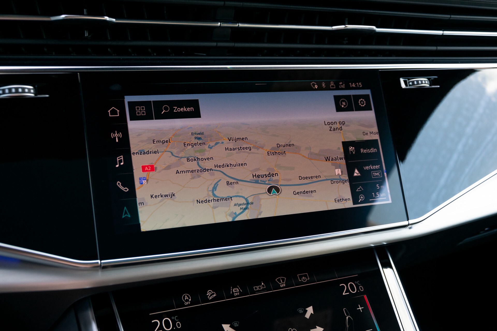 Audi Q8 50 TDI Quattro S-Line Luchtvering | AdaptiveCruise | Keyless | Matrix | HUD | Trekhaak | Garantie Aut8 Foto 14