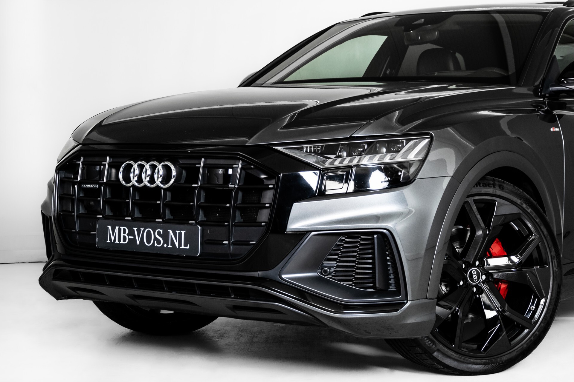 Audi Q8 50 TDI Quattro S-Line Luchtvering | AdaptiveCruise | Keyless | Matrix | HUD | Trekhaak | Garantie Aut8 Foto 30