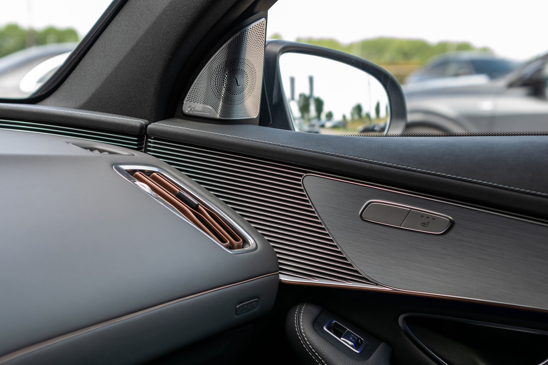 Mercedes-Benz EQC 400 4M AMG Rij-assistentie | Schuifdak | Burmester | 21"AMG | Keyless-Go Foto 28