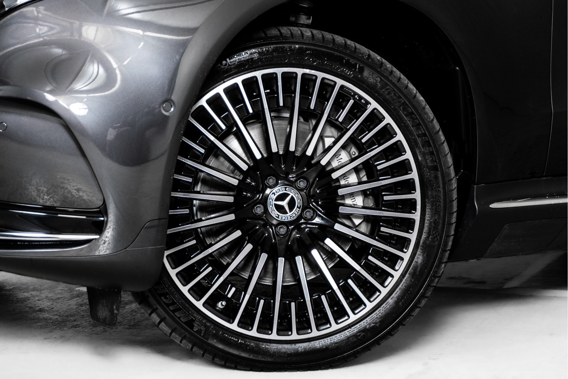 Mercedes-Benz EQC 400 4M AMG Rij-assistentie | Schuifdak | Burmester | 21"AMG | Keyless-Go Foto 36