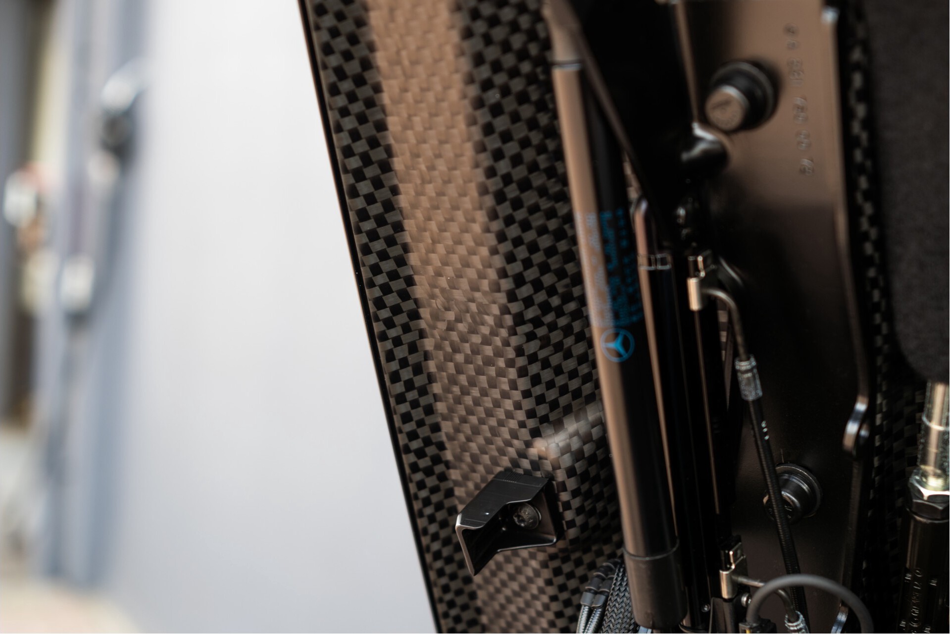 Mercedes-Benz SL-Klasse 63 AMG Magic Sky | Drivers Package | Massage | Rij-assistentie | Keyless | Aut7 Foto 35