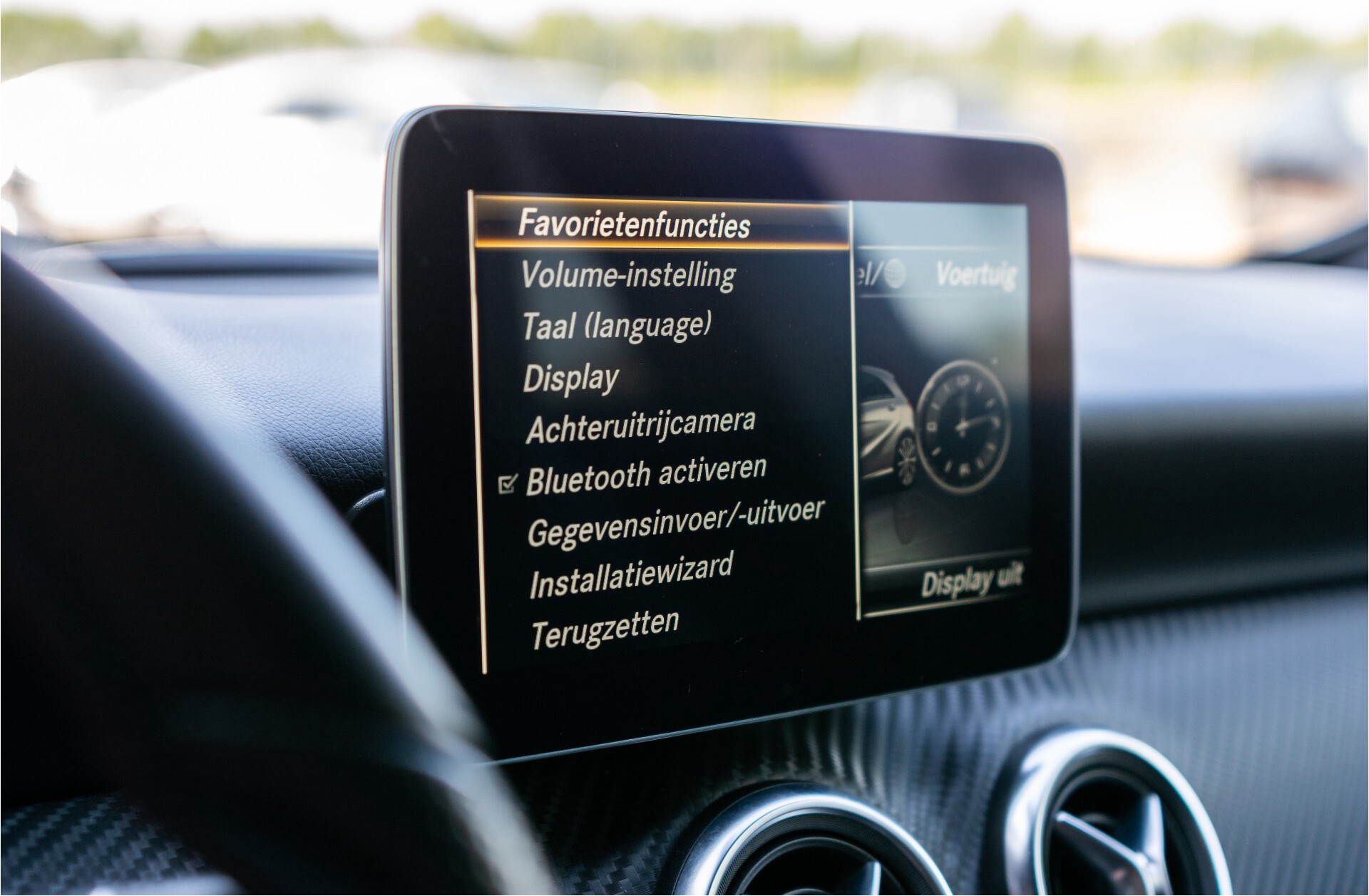 Mercedes-Benz A-Klasse 180 AMG Camera | LED | Media Display | Keyless | Stoelverwarming | Aut7 Foto 16