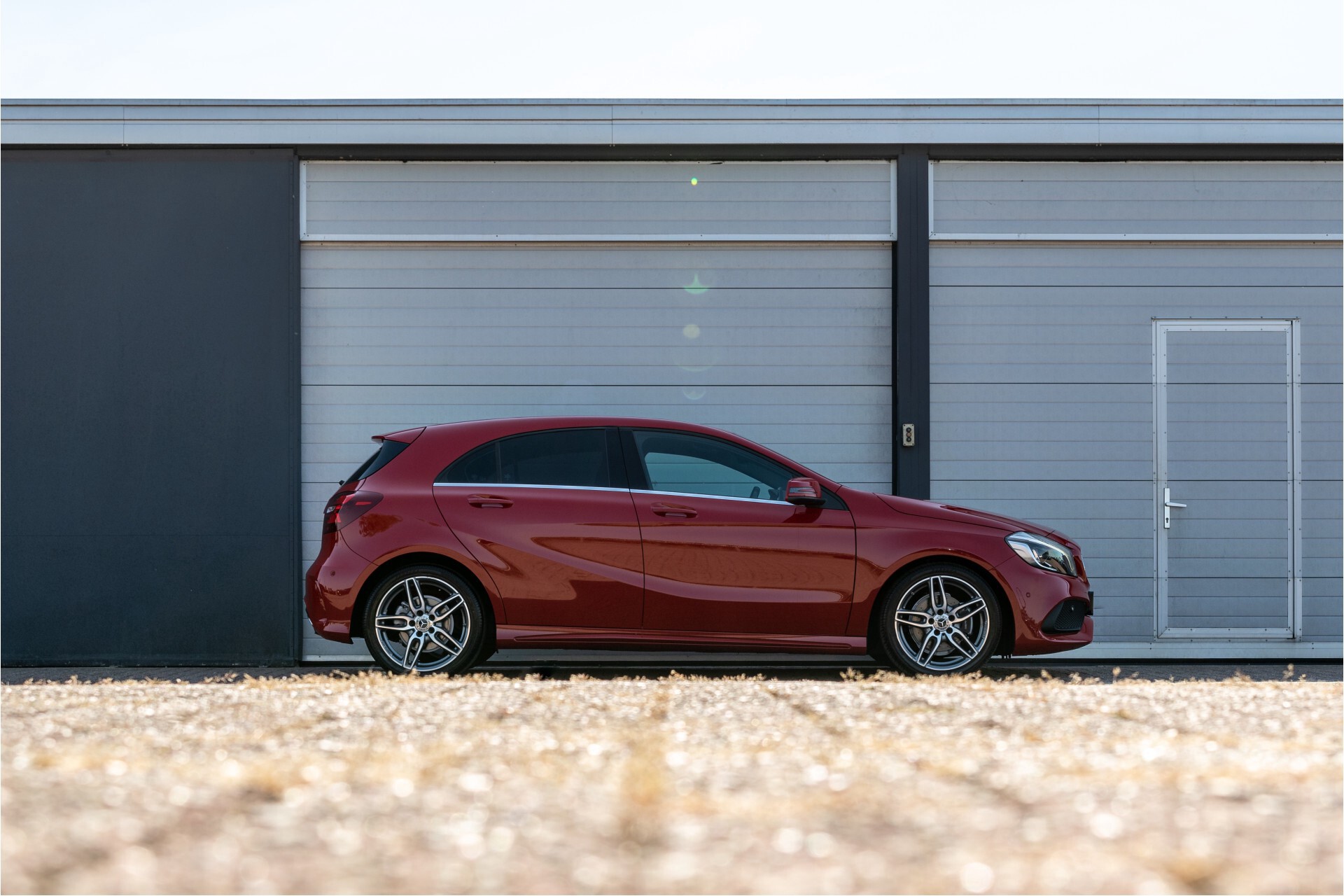 Mercedes-Benz A-Klasse 180 AMG Camera | LED | Media Display | Keyless | Stoelverwarming | Aut7 Foto 24