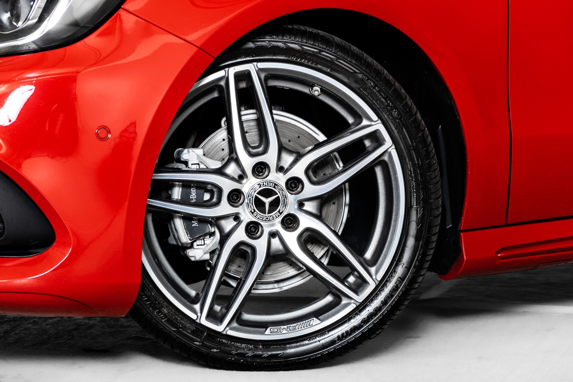 Mercedes-Benz A-Klasse 180 AMG Camera | LED | Media Display | Keyless | Stoelverwarming | Aut7 Foto 27