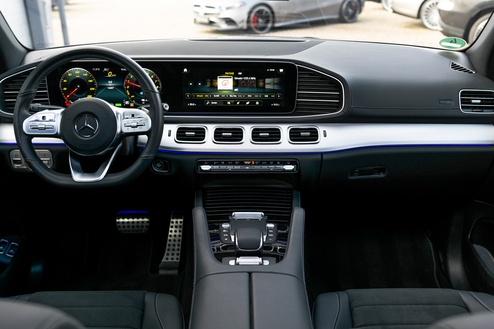 Mercedes-Benz GLE 350 e 4-M Luchtvering | AMG | Trekhaak | Keyless | Adaptive Cruise | Burmester | Night Aut9 Foto 5