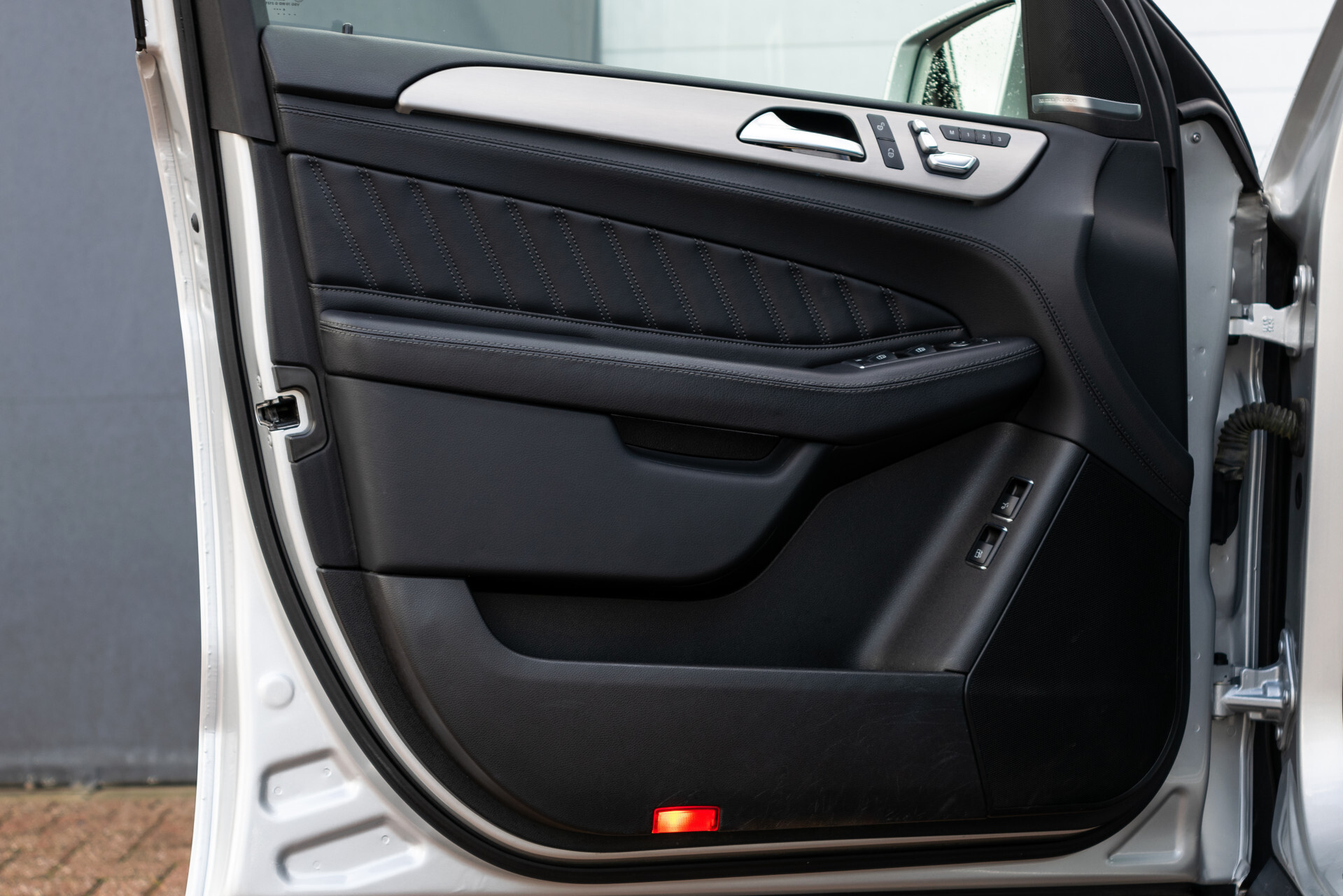 Mercedes-Benz GLE 500 e 4-M Luchtvering | Rij-assistentie | Keyless | Harman-Kardon | Softclose | Mem Aut7 Foto 14