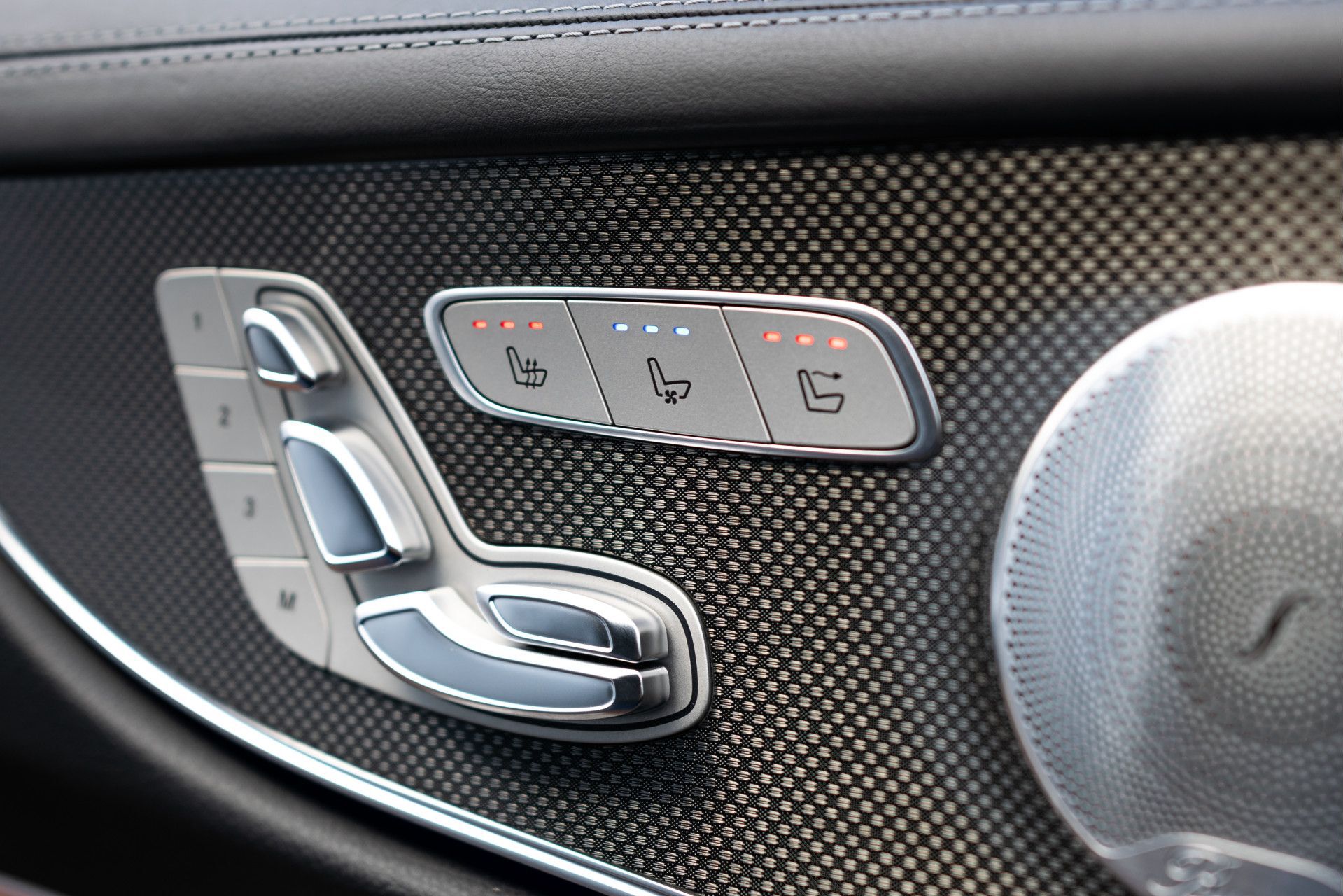 Mercedes-Benz E-Klasse Cabrio 53 AMG 4-M Night | Massage | Rij-assistentie | Keyless | HUD | Burmester | Standkachel Aut9 Foto 12