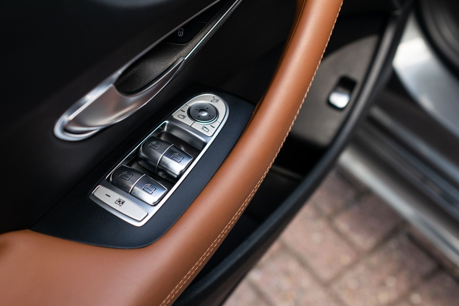 Mercedes-Benz E-Klasse Cabrio 53 AMG 4-M Night | Massage | Rij-assistentie | Keyless | HUD | Burmester | Standkachel Aut9 Foto 14