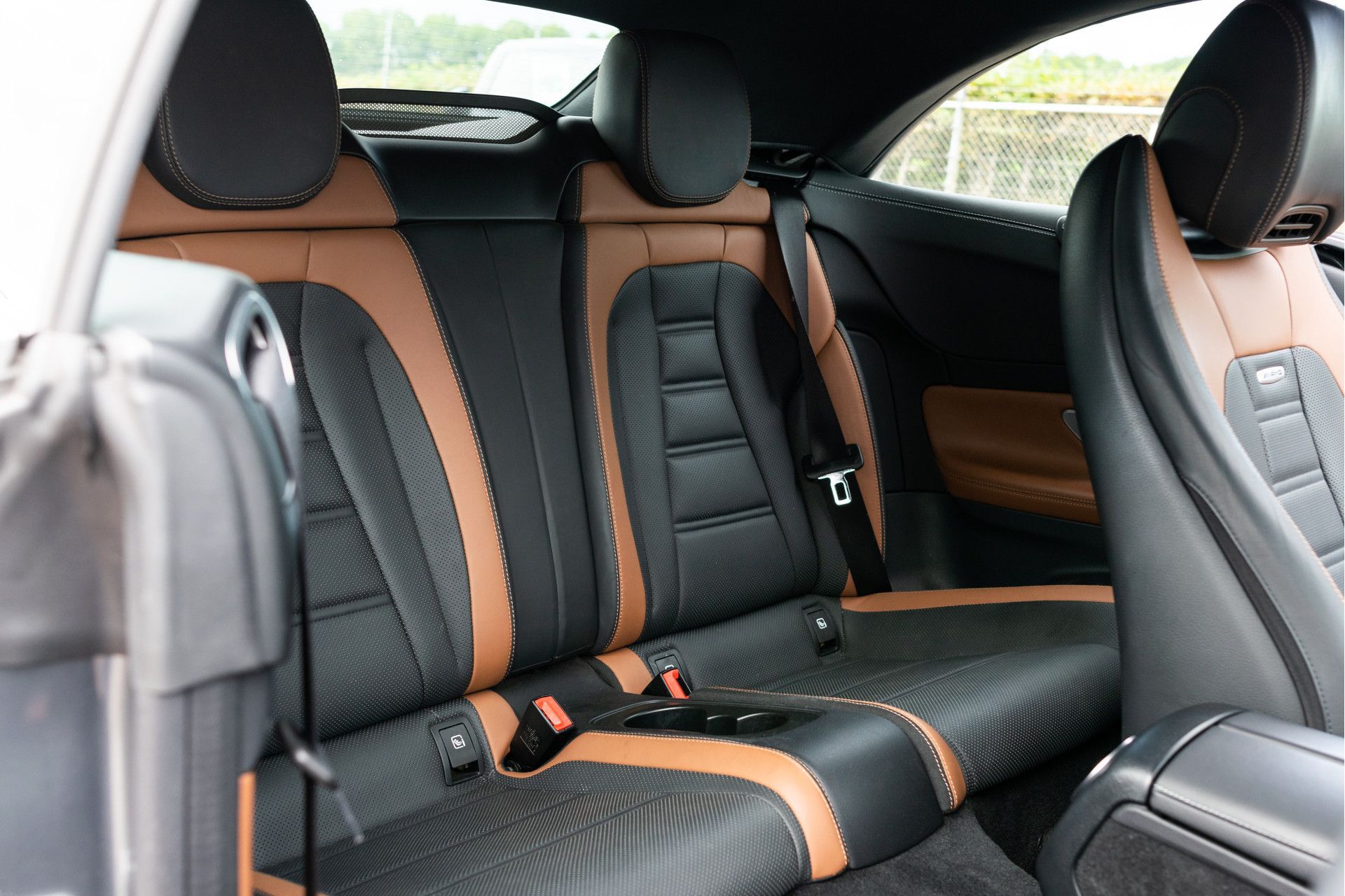 Mercedes-Benz E-Klasse Cabrio 53 AMG 4-M Night | Massage | Rij-assistentie | Keyless | HUD | Burmester | Standkachel Aut9 Foto 7