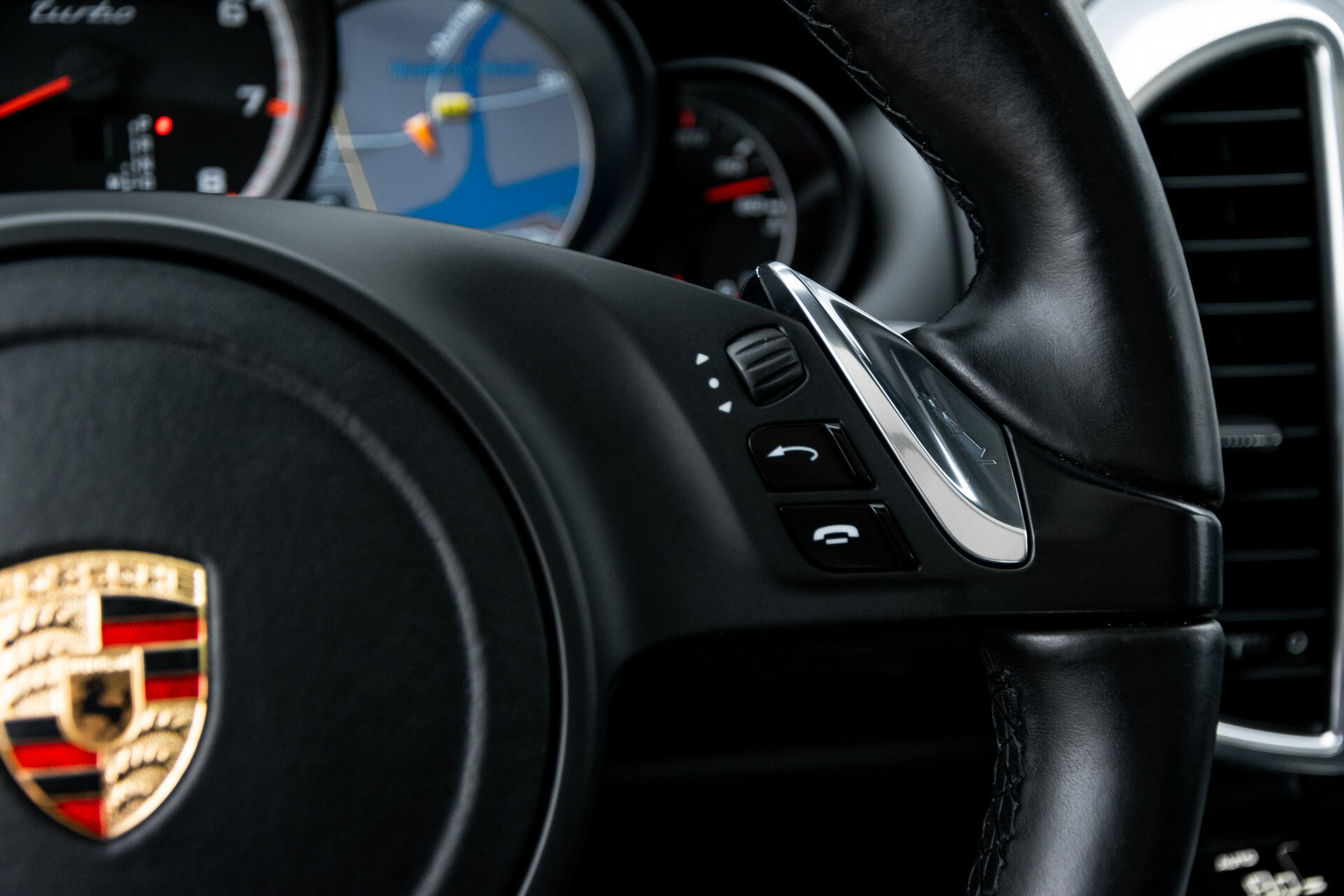 Porsche Cayenne 4.8 Turbo Ceramic | Akrapovic | Carbon | Burmester | Exclusive Aut8 Foto 13